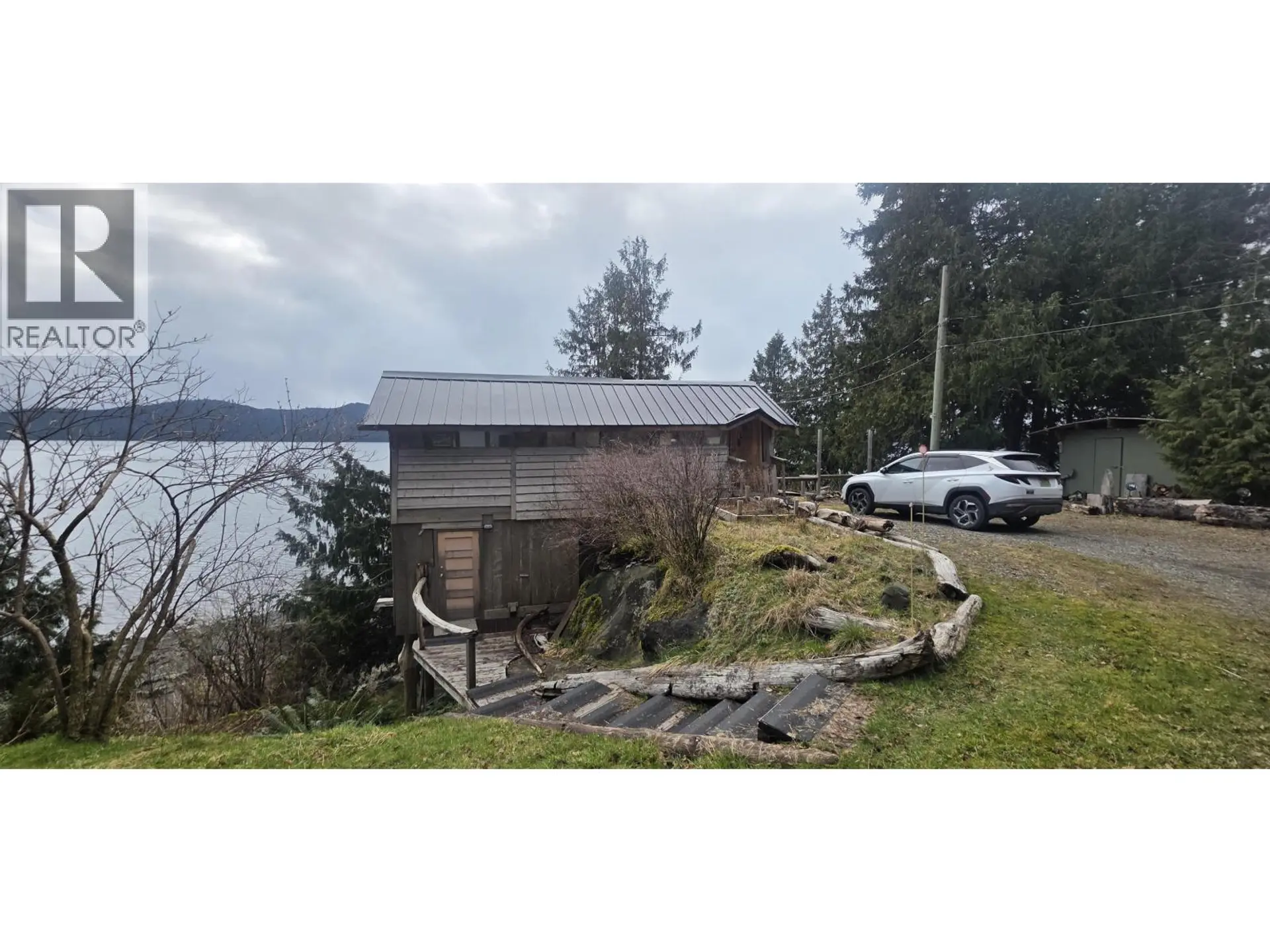 Property at 4024 OCEANVIEW DRIVE, Daajing Giids City, BC