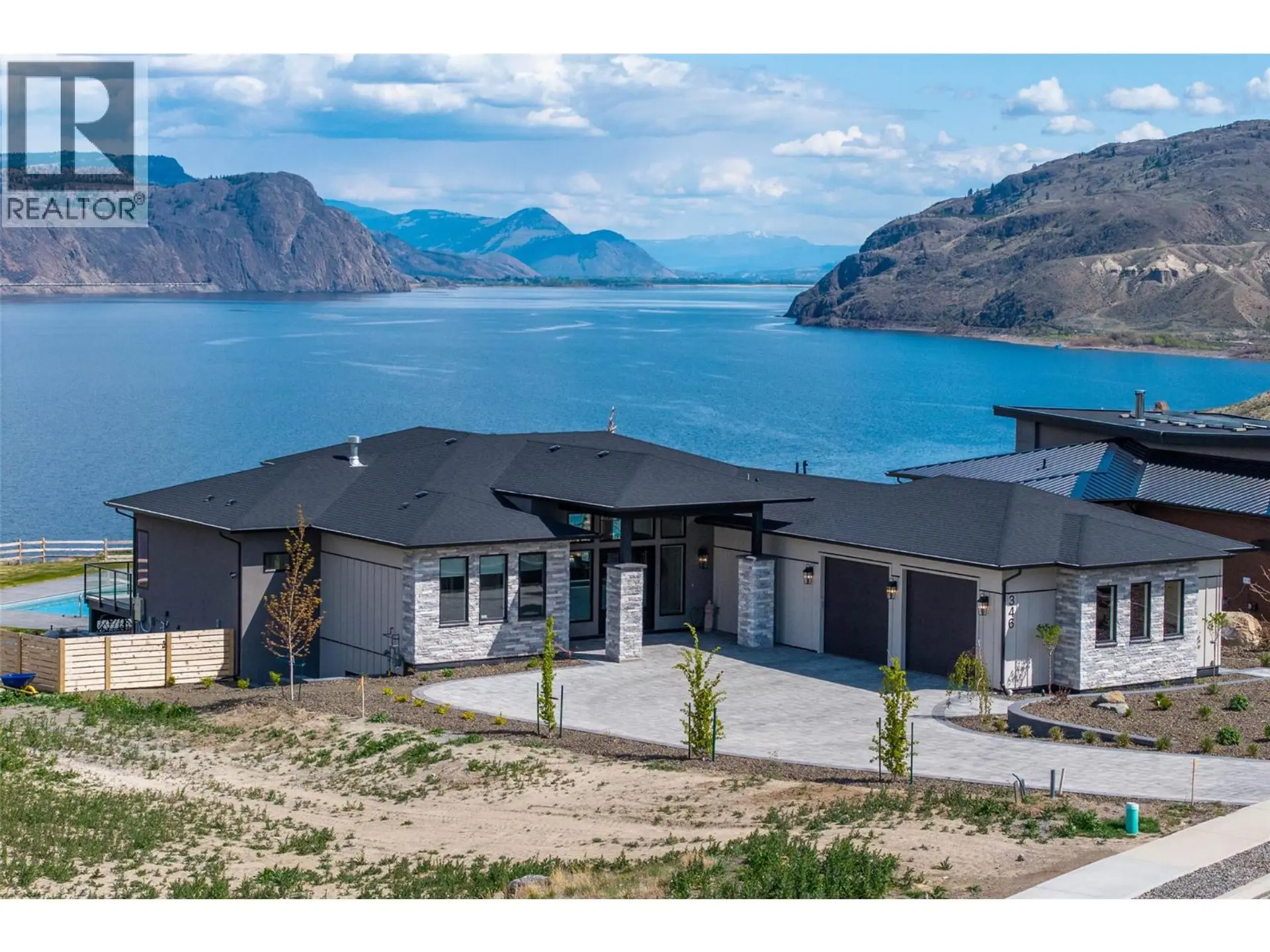 Property at 346 RUE CHEVAL NOIR, Kamloops, BC