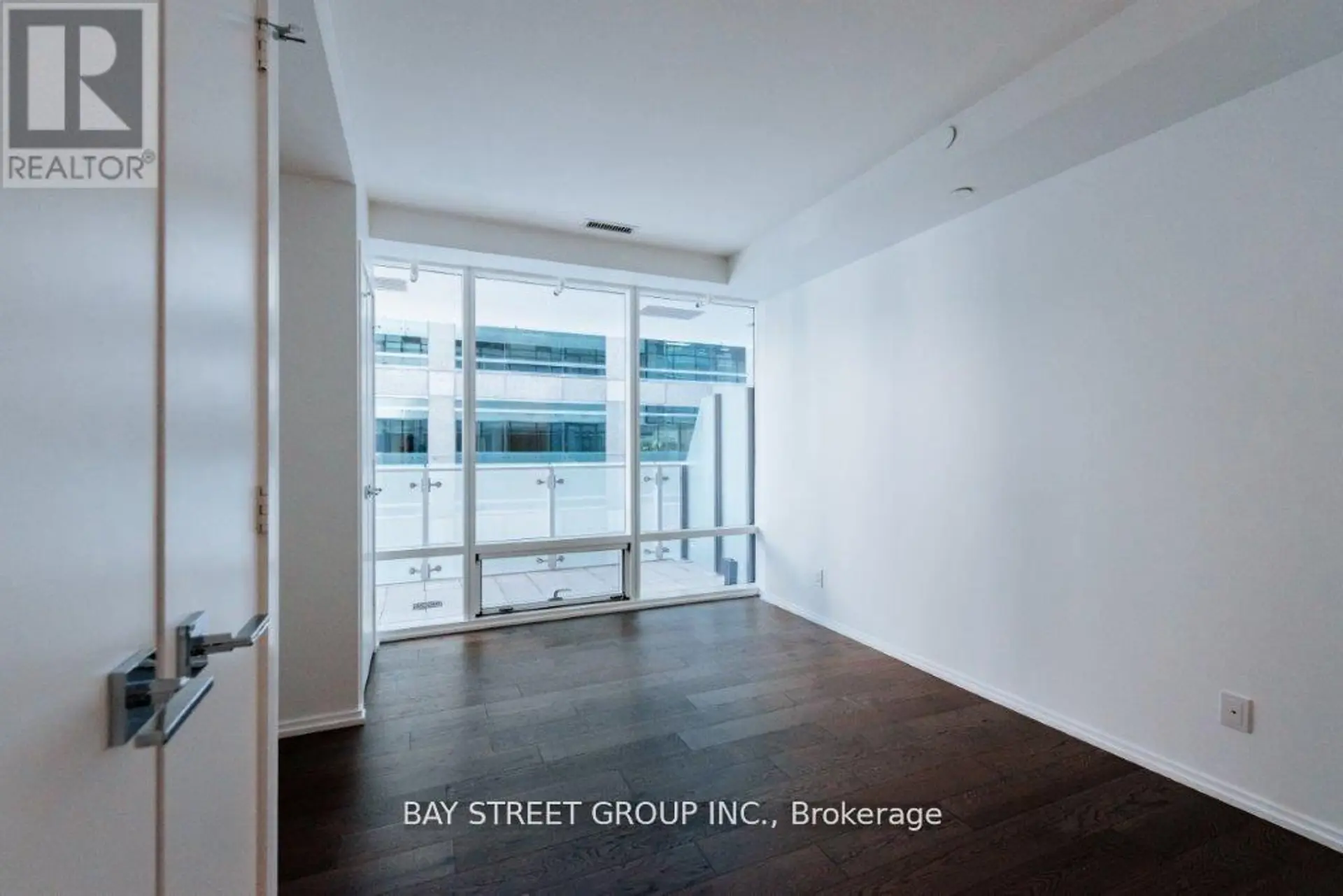 #326 1 BLOOR STREET E - Image 7