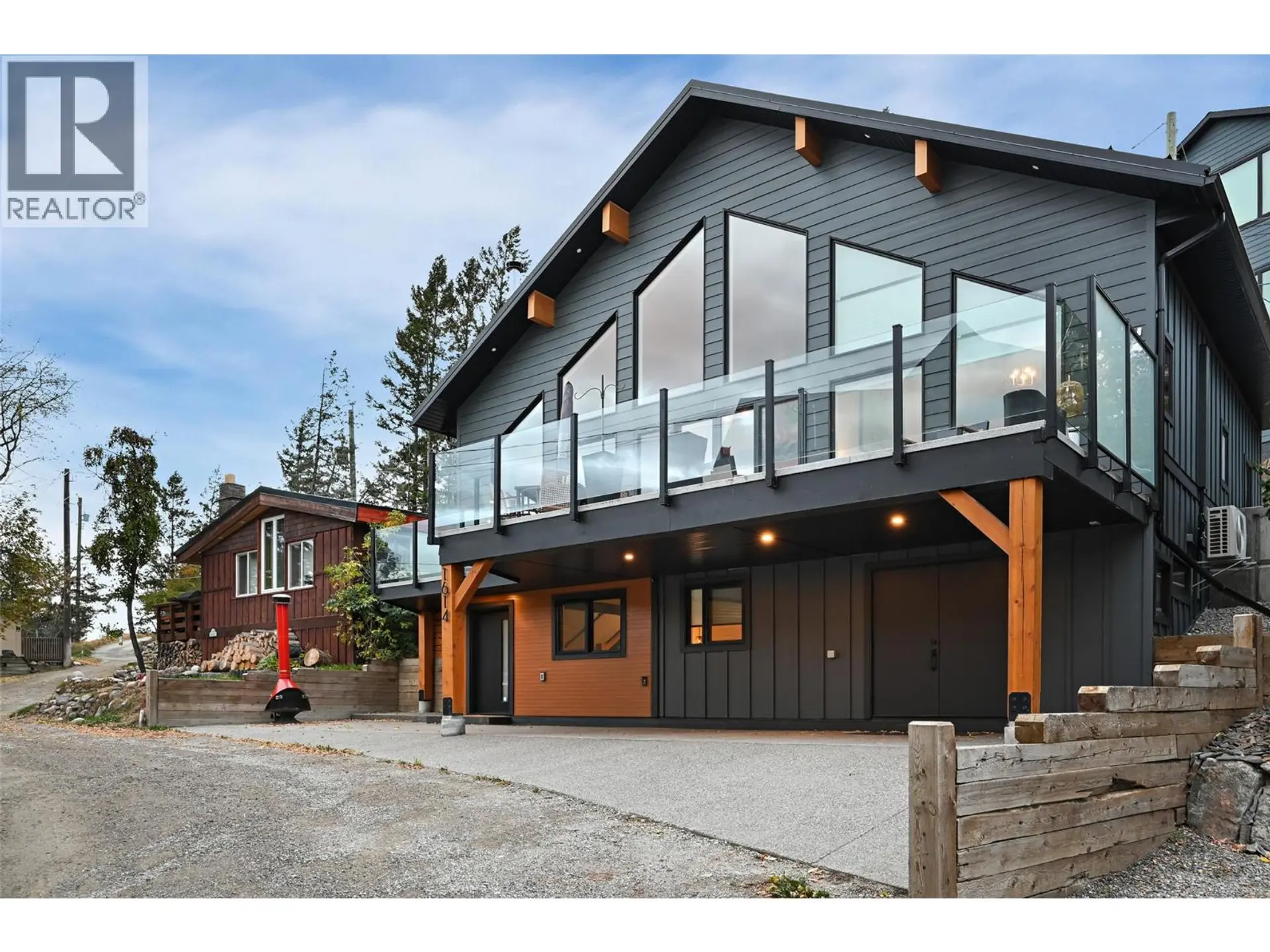 Property at 1614 Lower Lakeview Lane, Invermere, BC