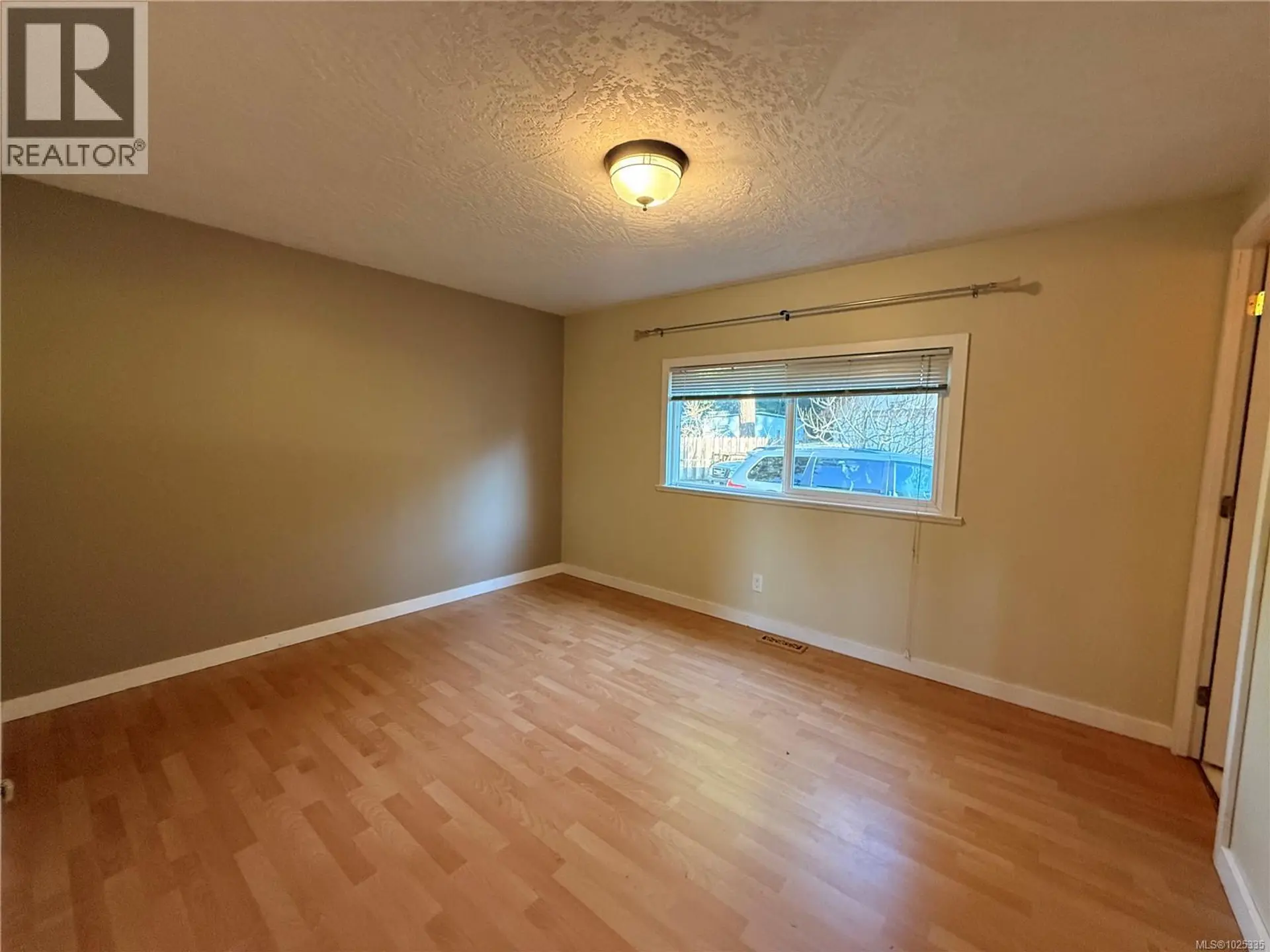 Property at 6001 PINE PARK PL, Nanaimo, BC