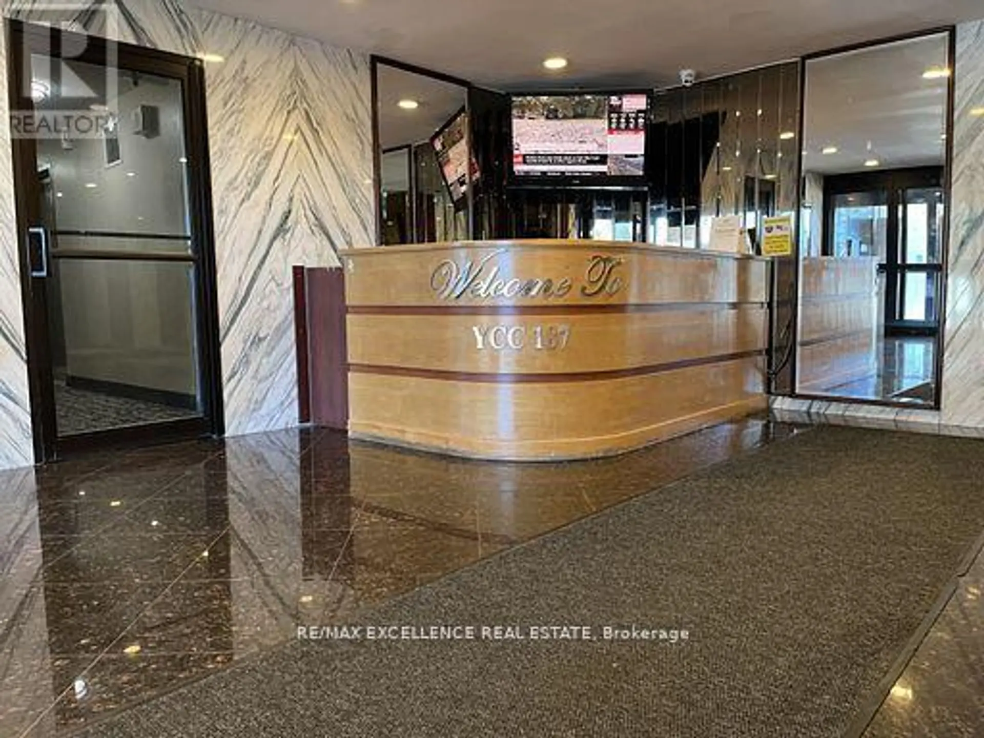 #2105 3390 WESTON ROAD - Image 13