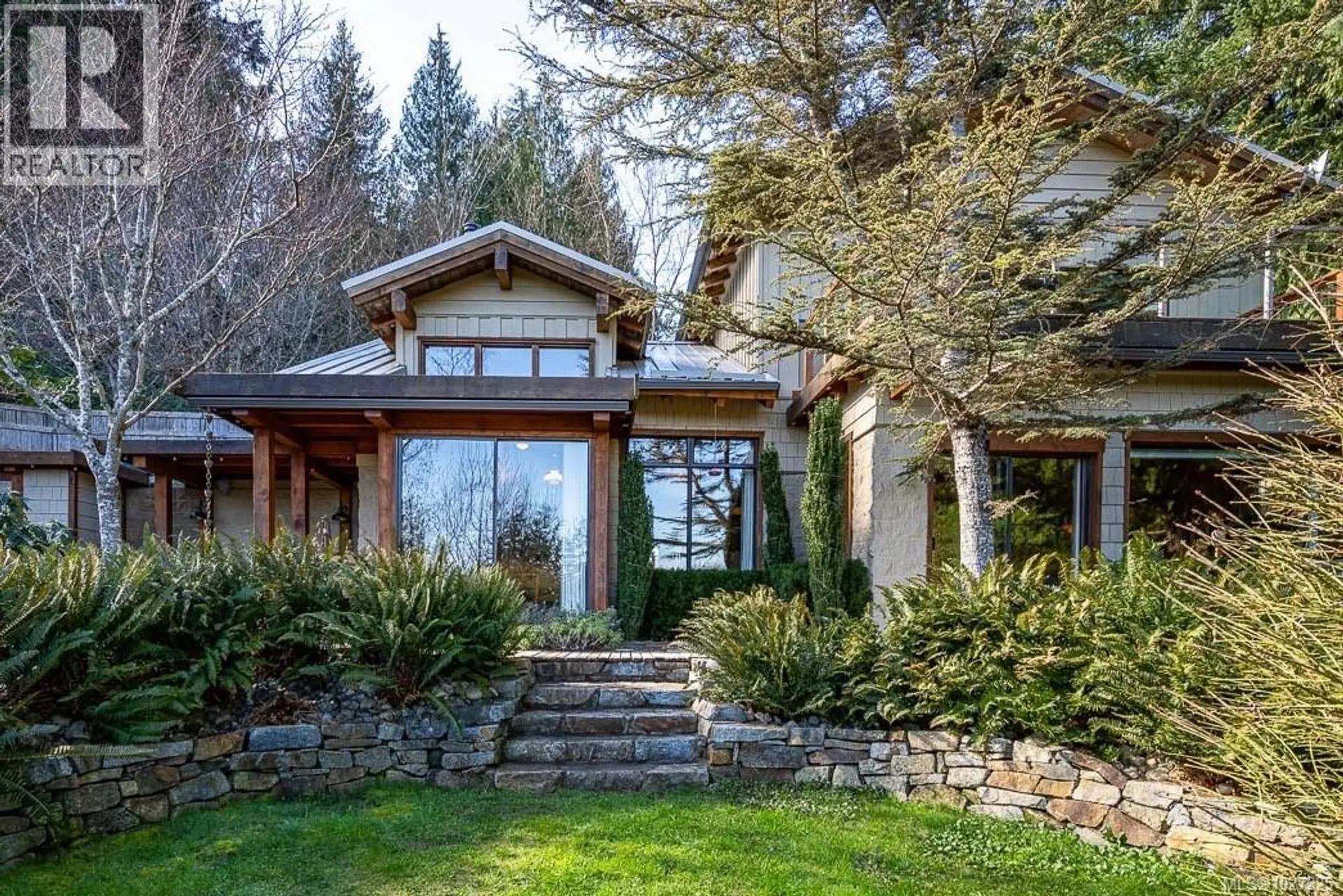 Property at 825 Austin Dr, Cortes Island, BC
