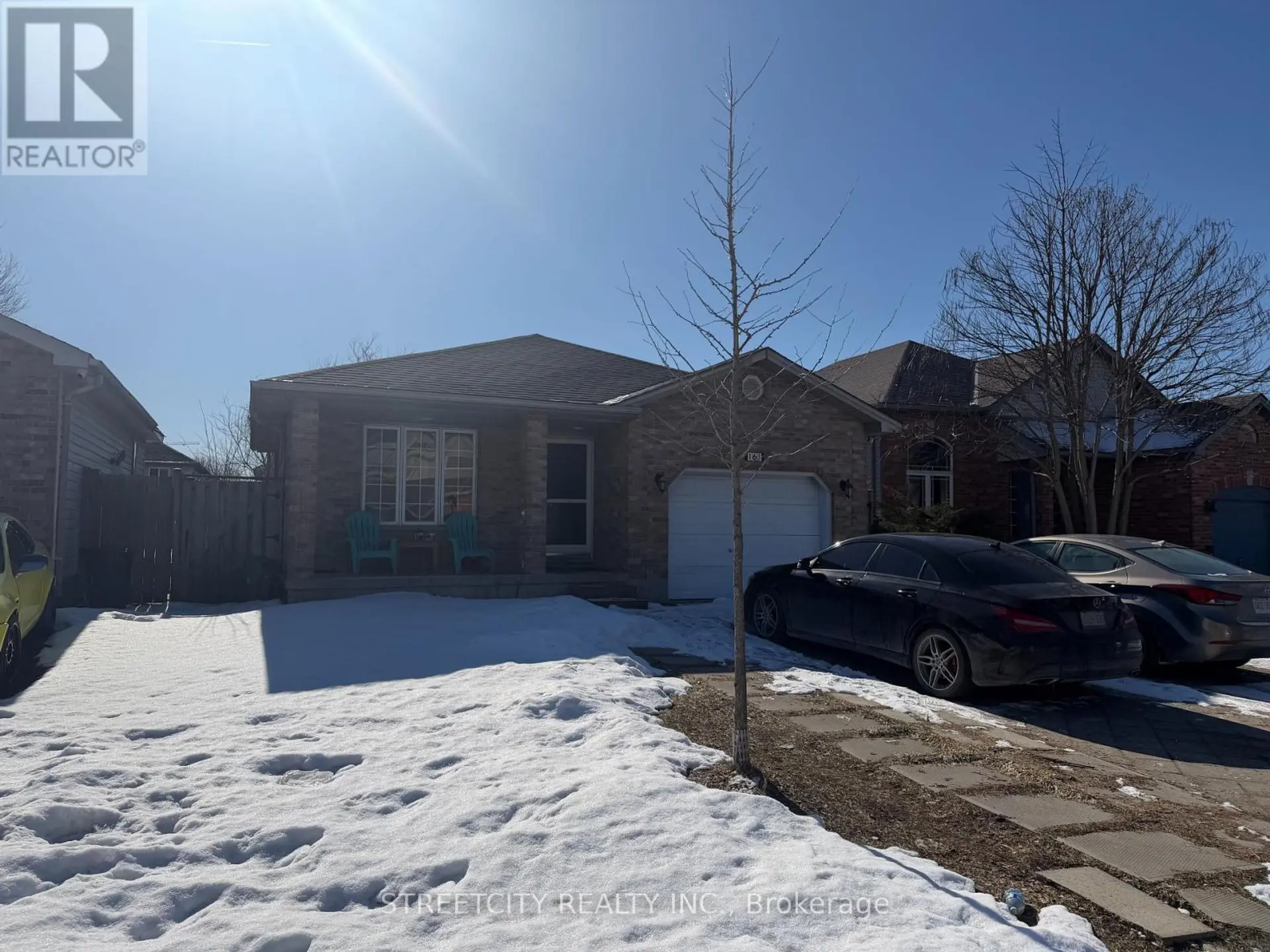 161 THURMAN CIRCLE - Image 2