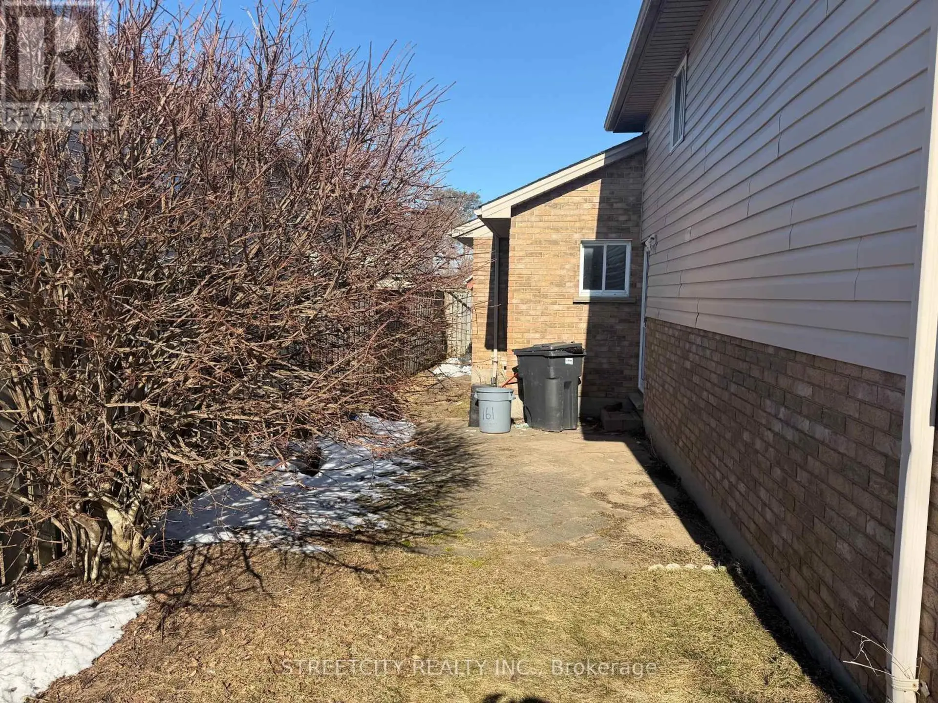 161 THURMAN CIRCLE - Image 4