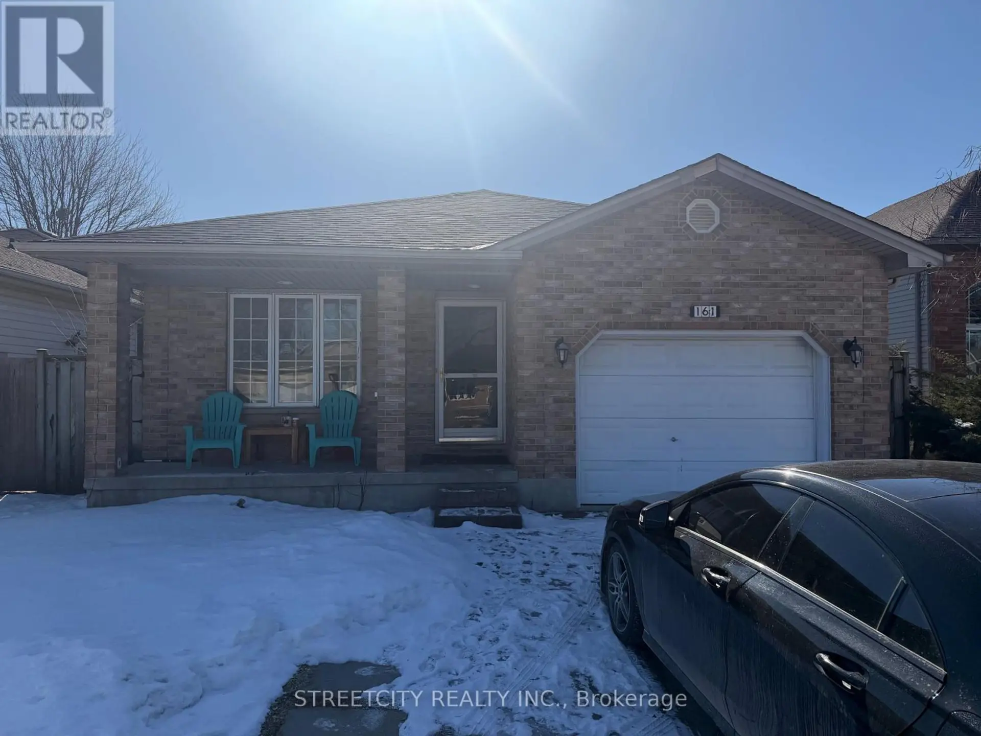 161 THURMAN CIRCLE - Image 9