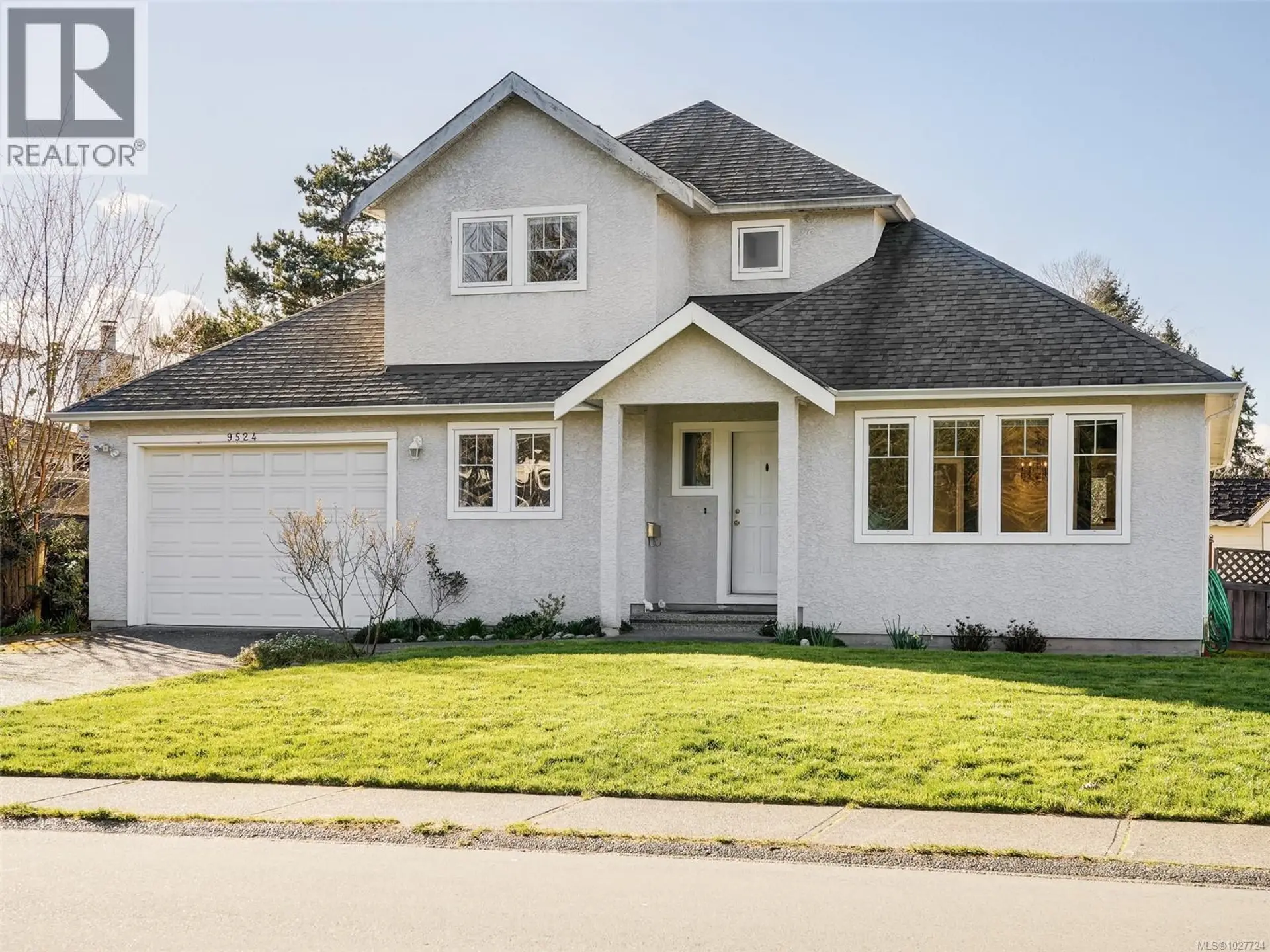 Property at 9524 Greenglade Rd, Sidney, BC