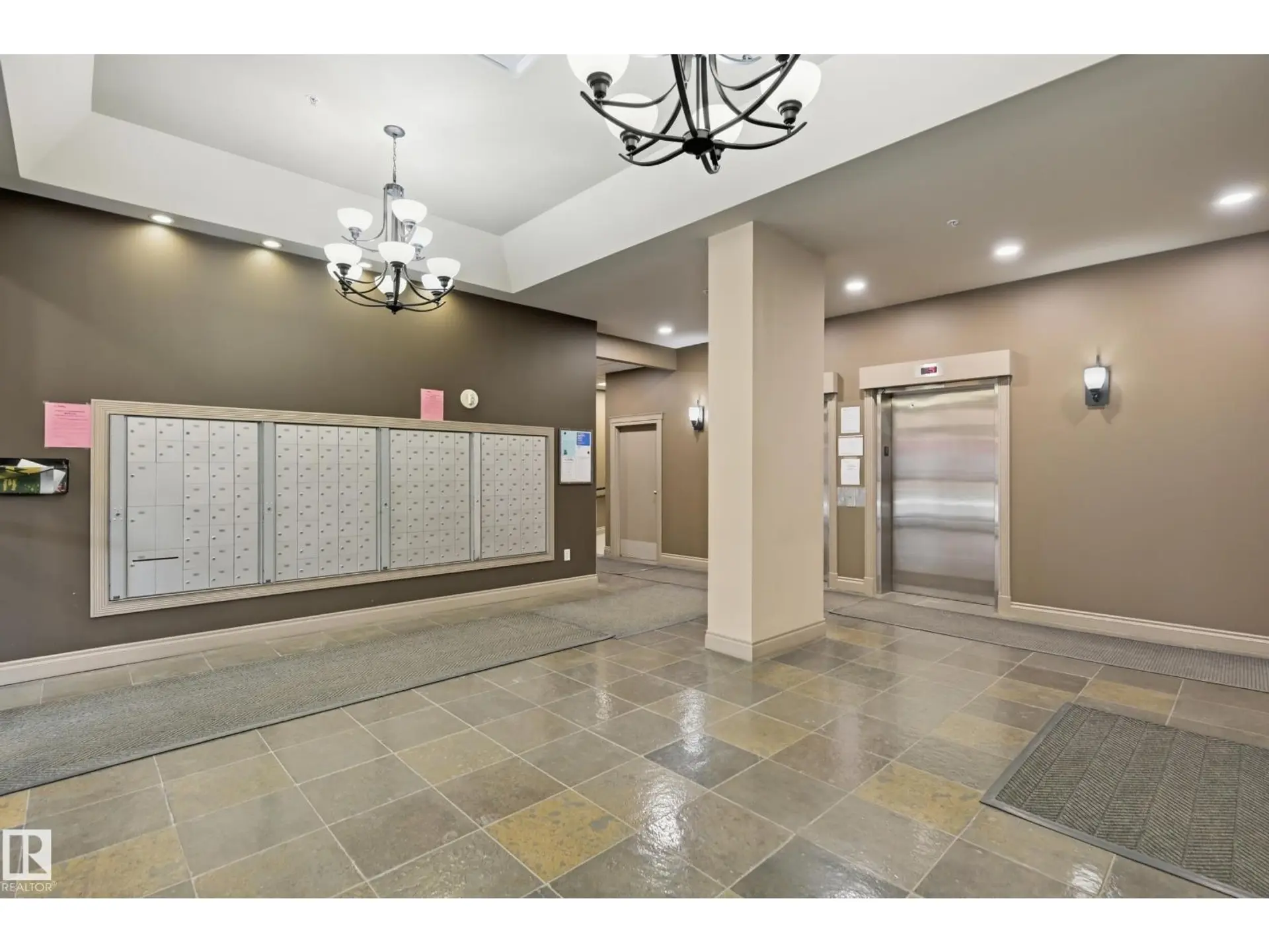 #402 10303 105 ST NW - Image 3