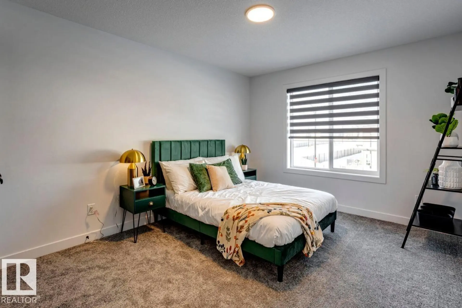 959 18 AV NW - Image 8