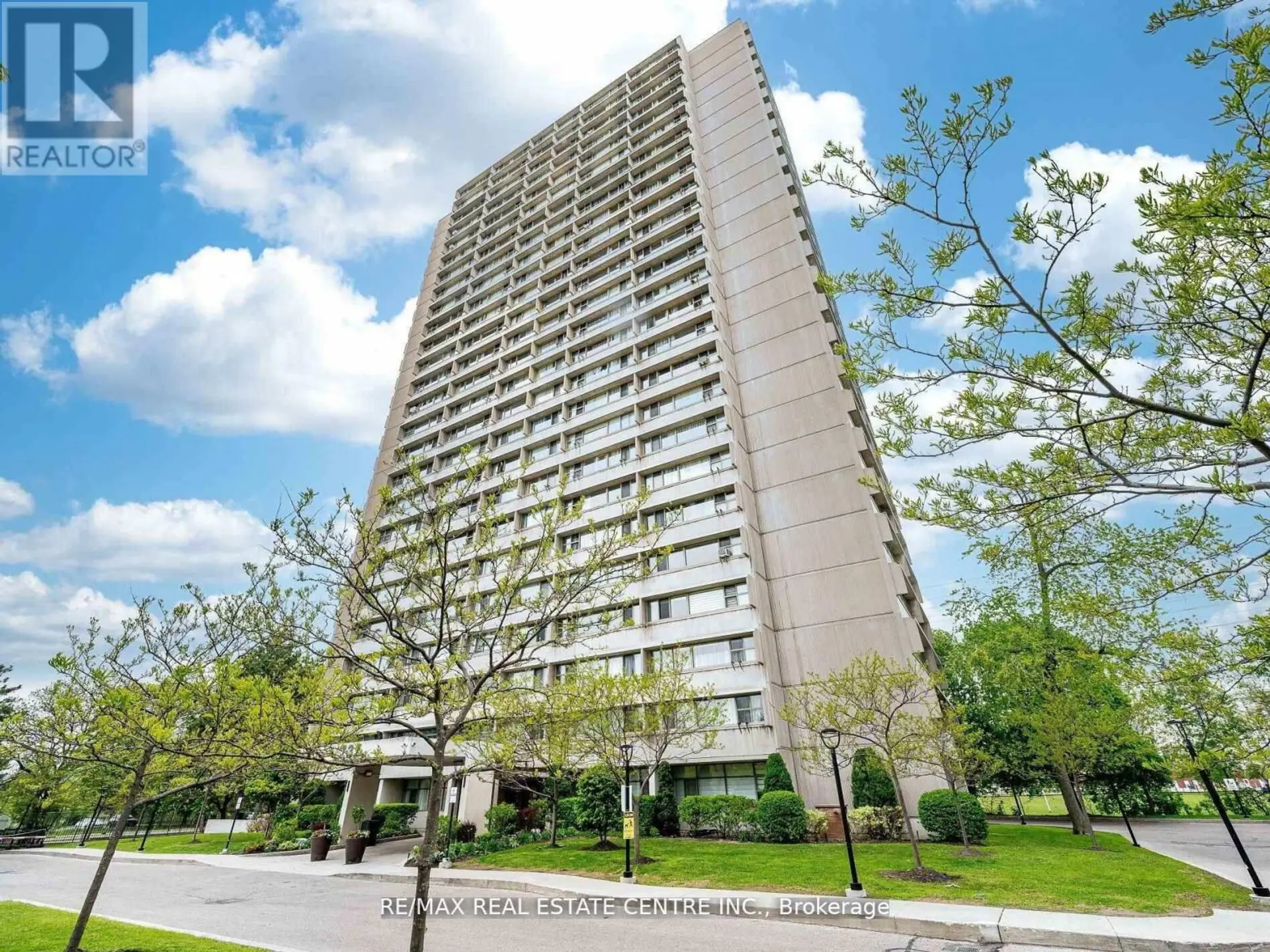 #1806 735 DON MILLS ROAD - Image 1