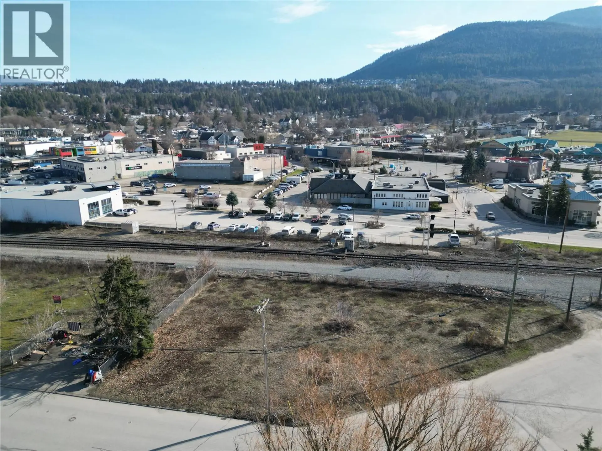 Property at 260 BEATTY AVENUE NW, Salmon Arm, BC