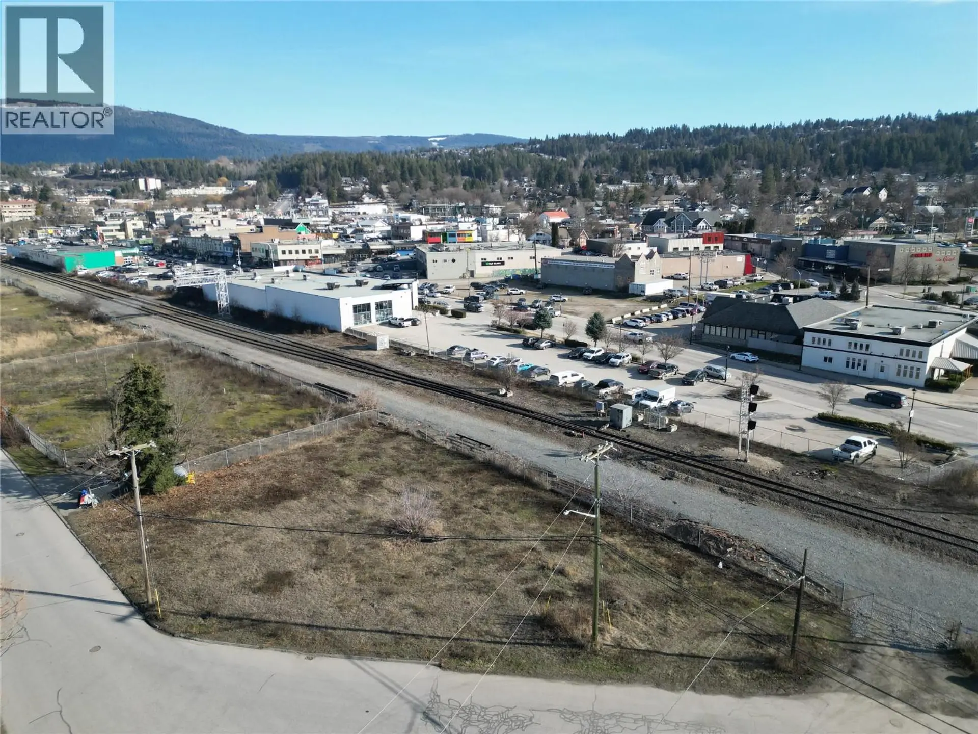 Property at 260 BEATTY AVENUE NW, Salmon Arm, BC