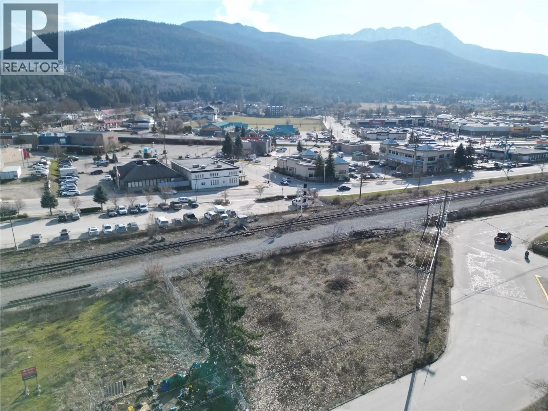 Property at 260 BEATTY AVENUE NW, Salmon Arm, BC