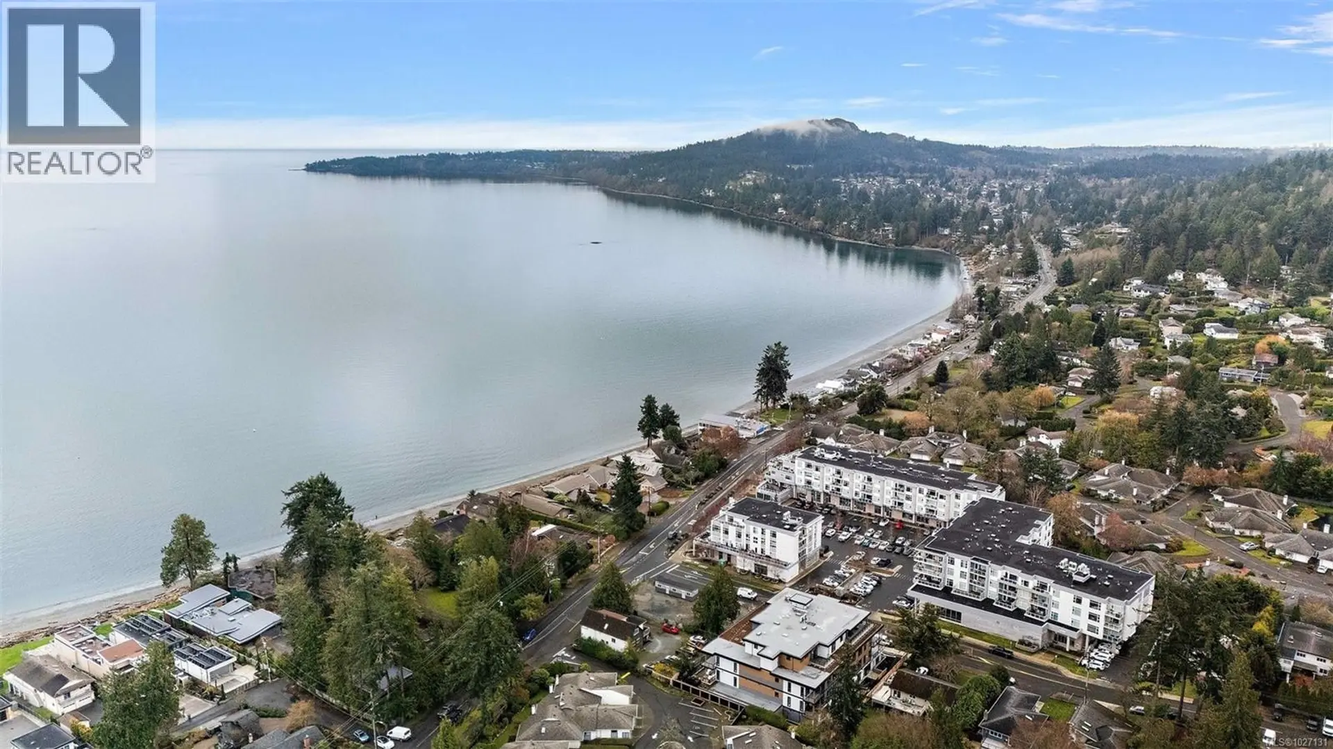 Property at #309 5120 Cordova Bay Rd, Saanich, BC