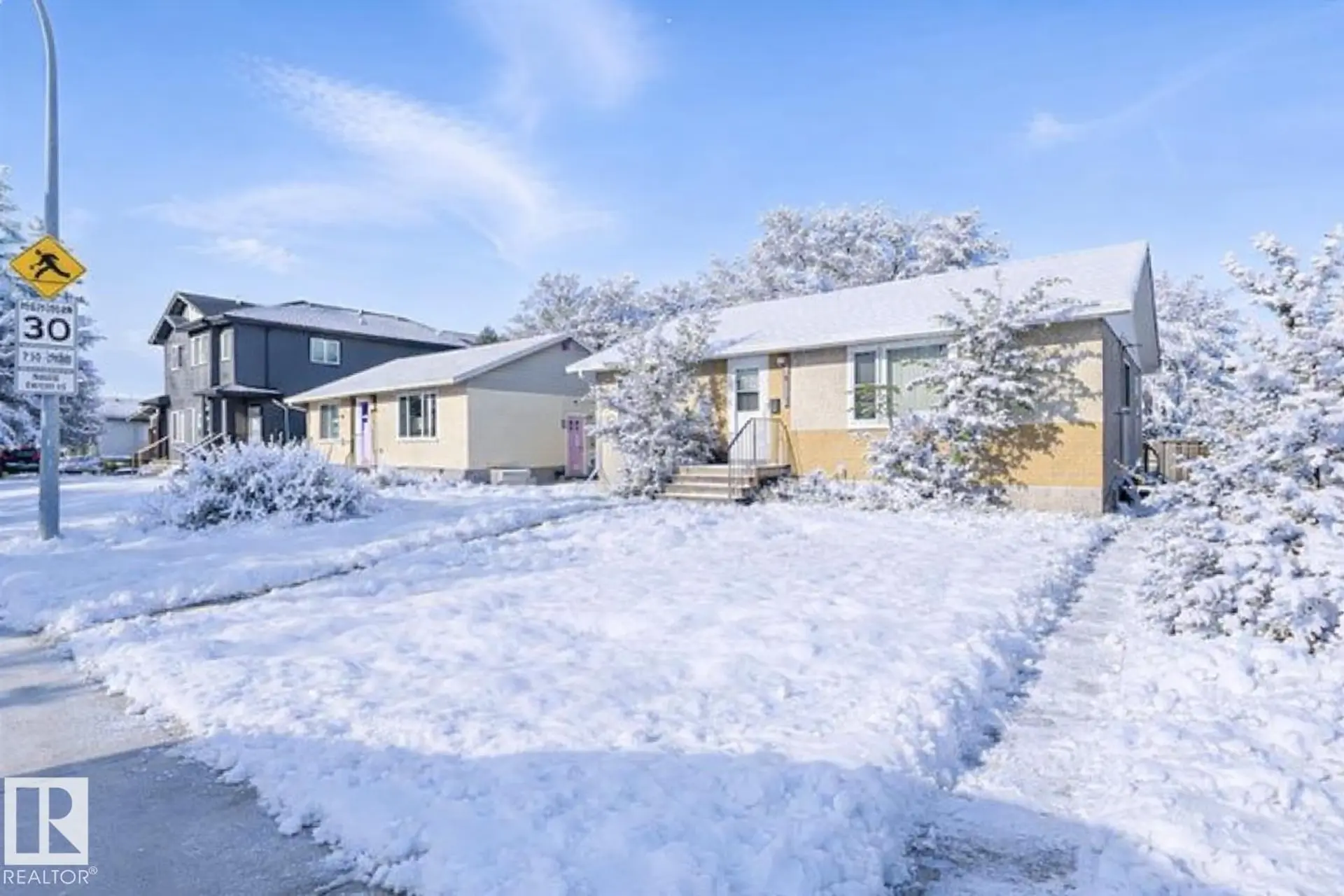 10505 154 ST NW - Image 2