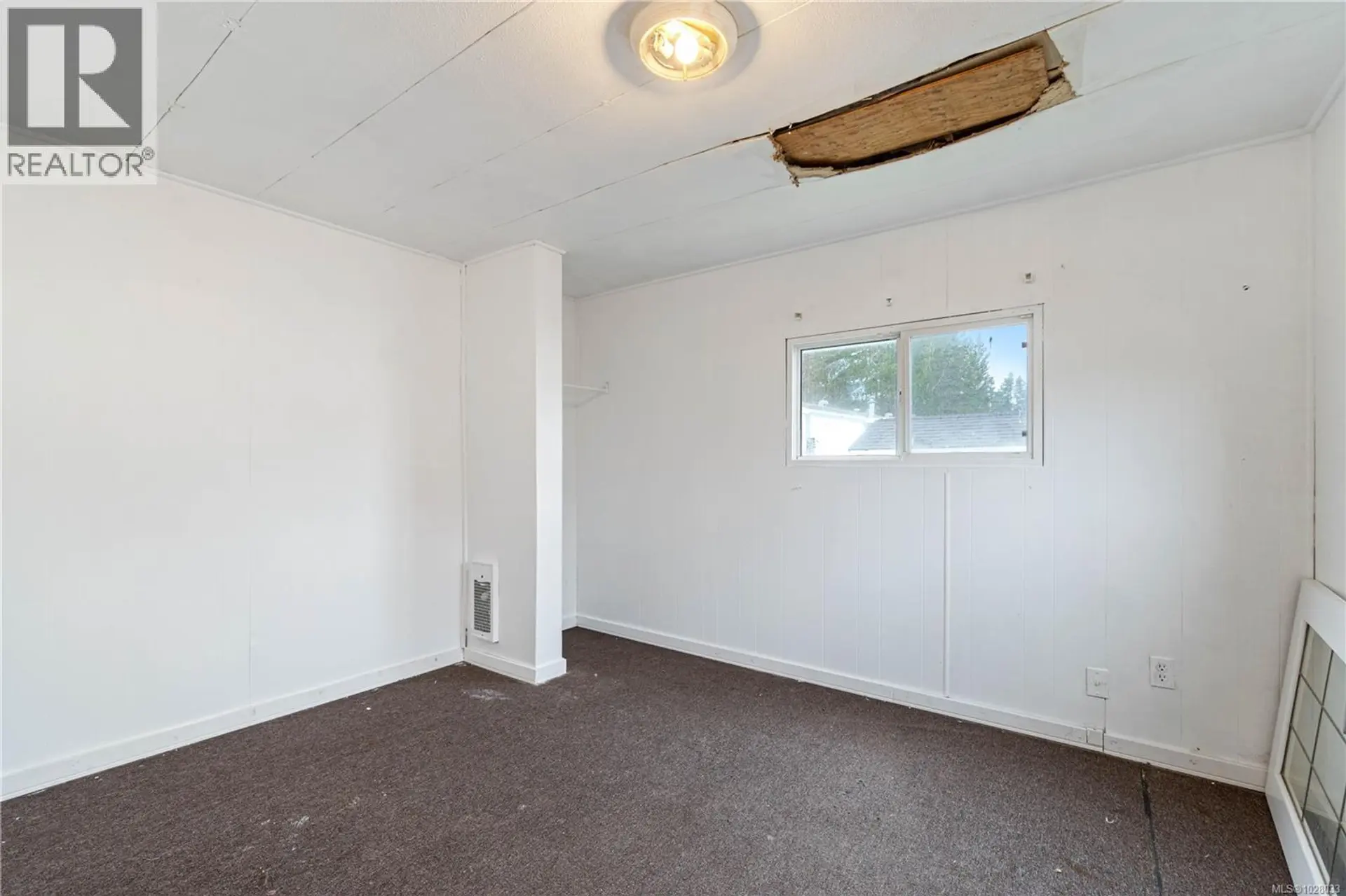 Property at #31 1050 BOWLBY RD, Errington, BC