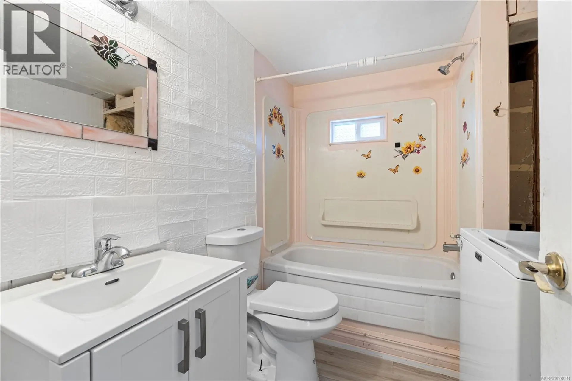 Property at #31 1050 BOWLBY RD, Errington, BC