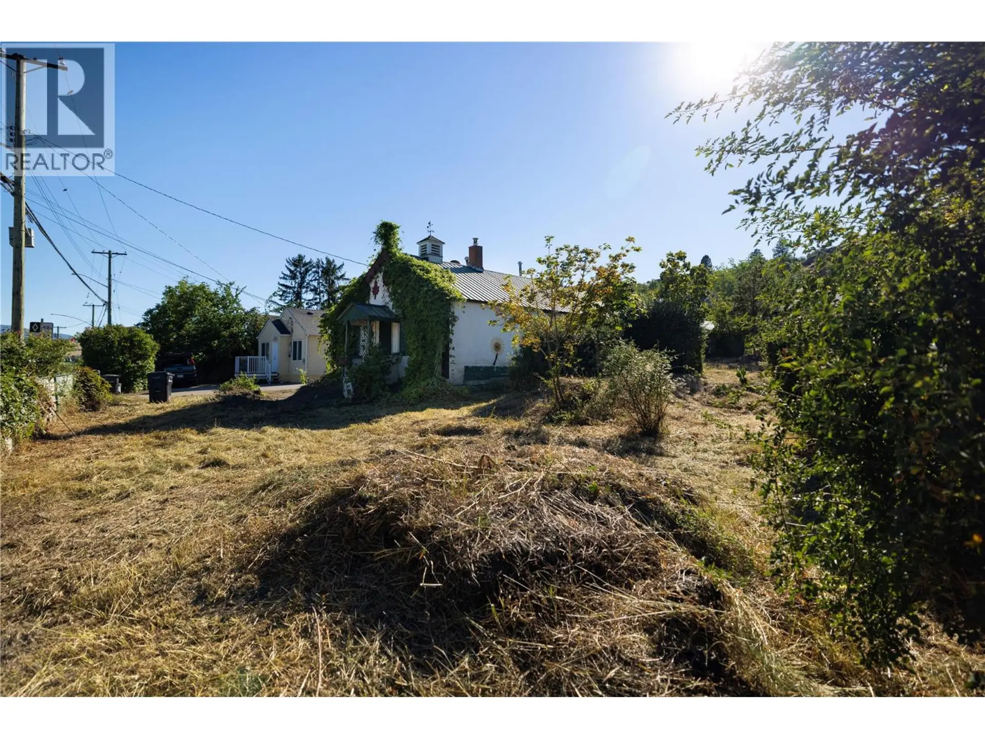 Property at 3902 ALEXIS PARK DRIVE, Vernon, BC