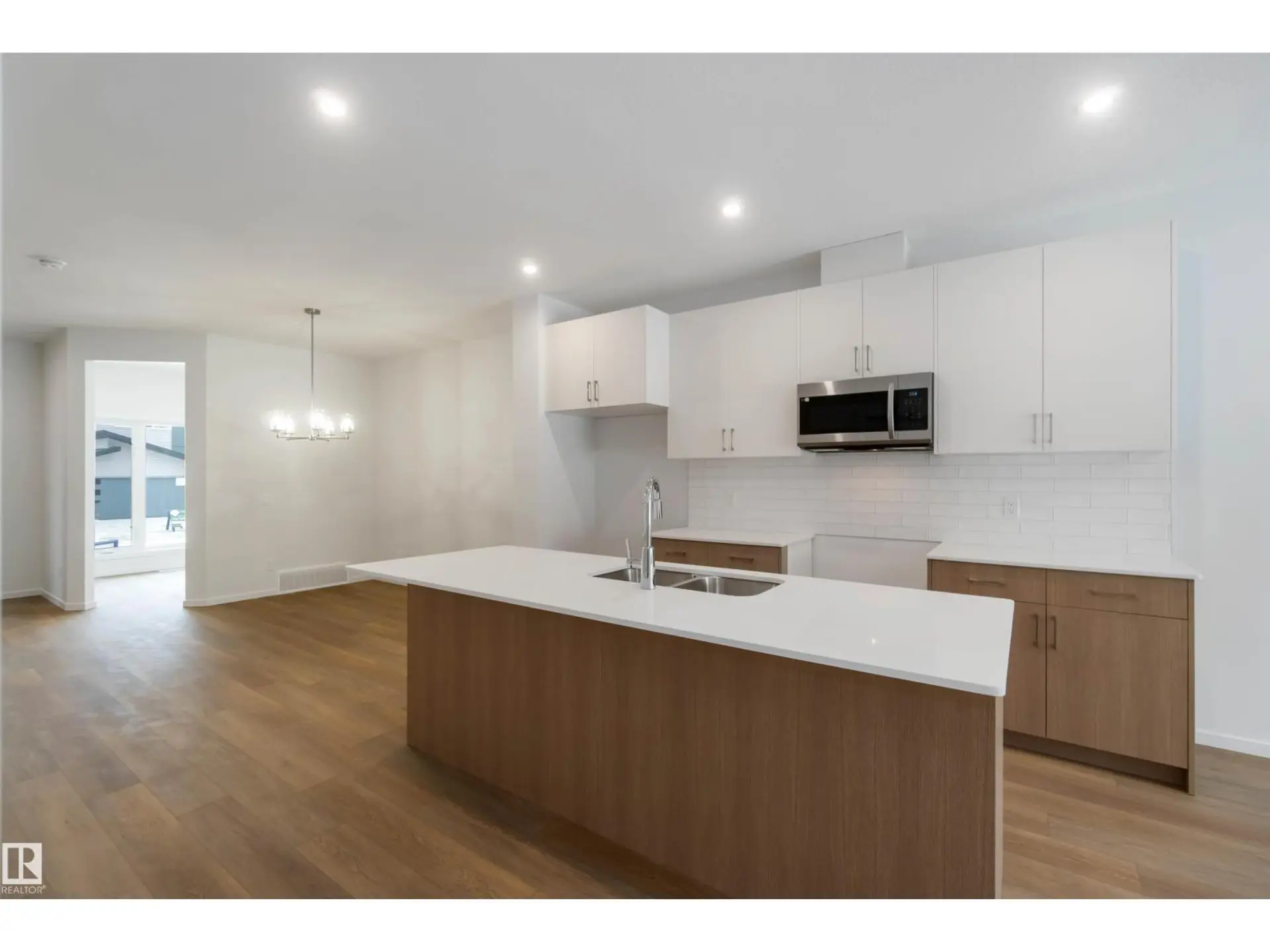 18912 28 AV NW - Image 3