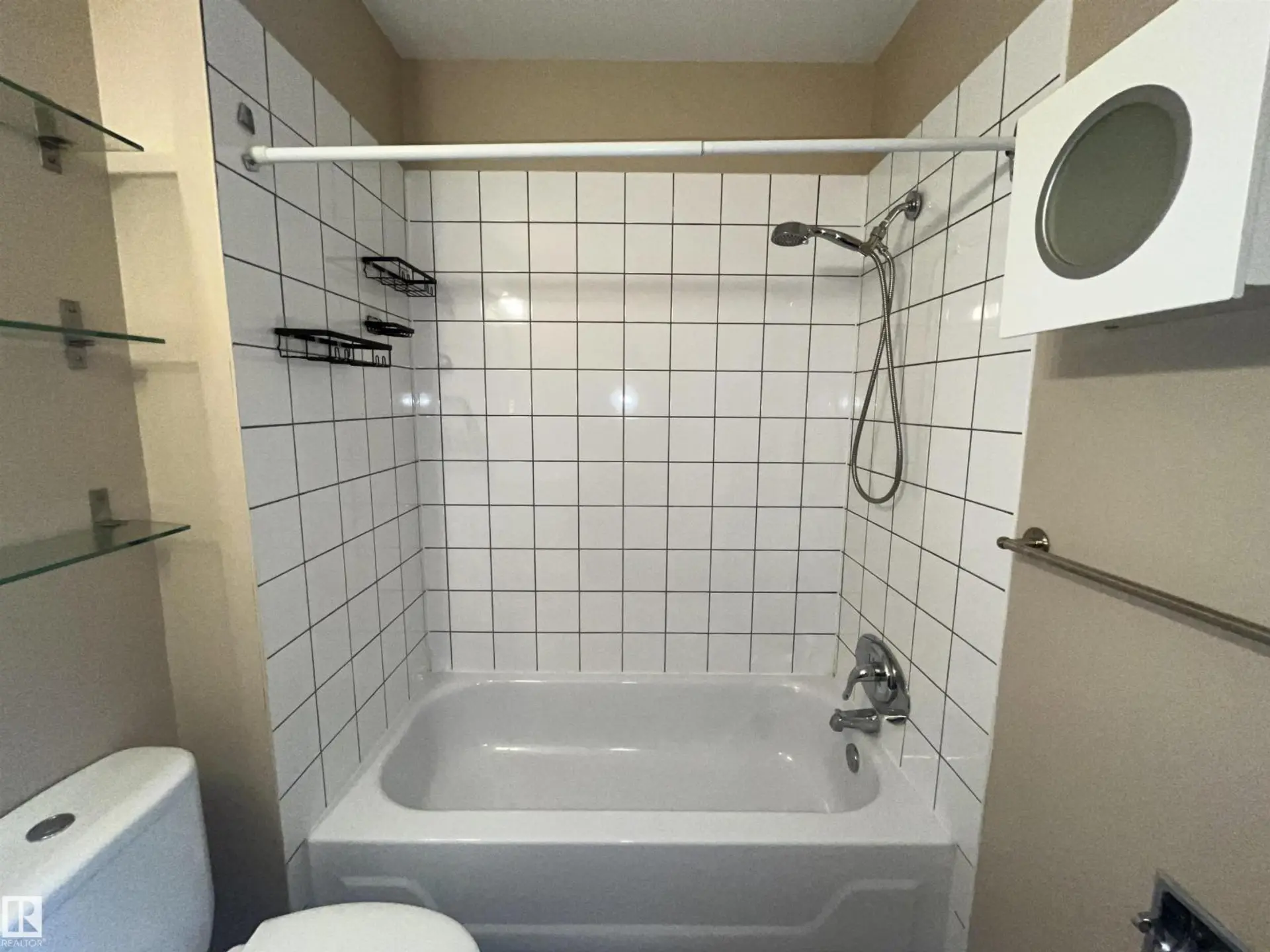 #306 11340 124 ST NW - Image 10