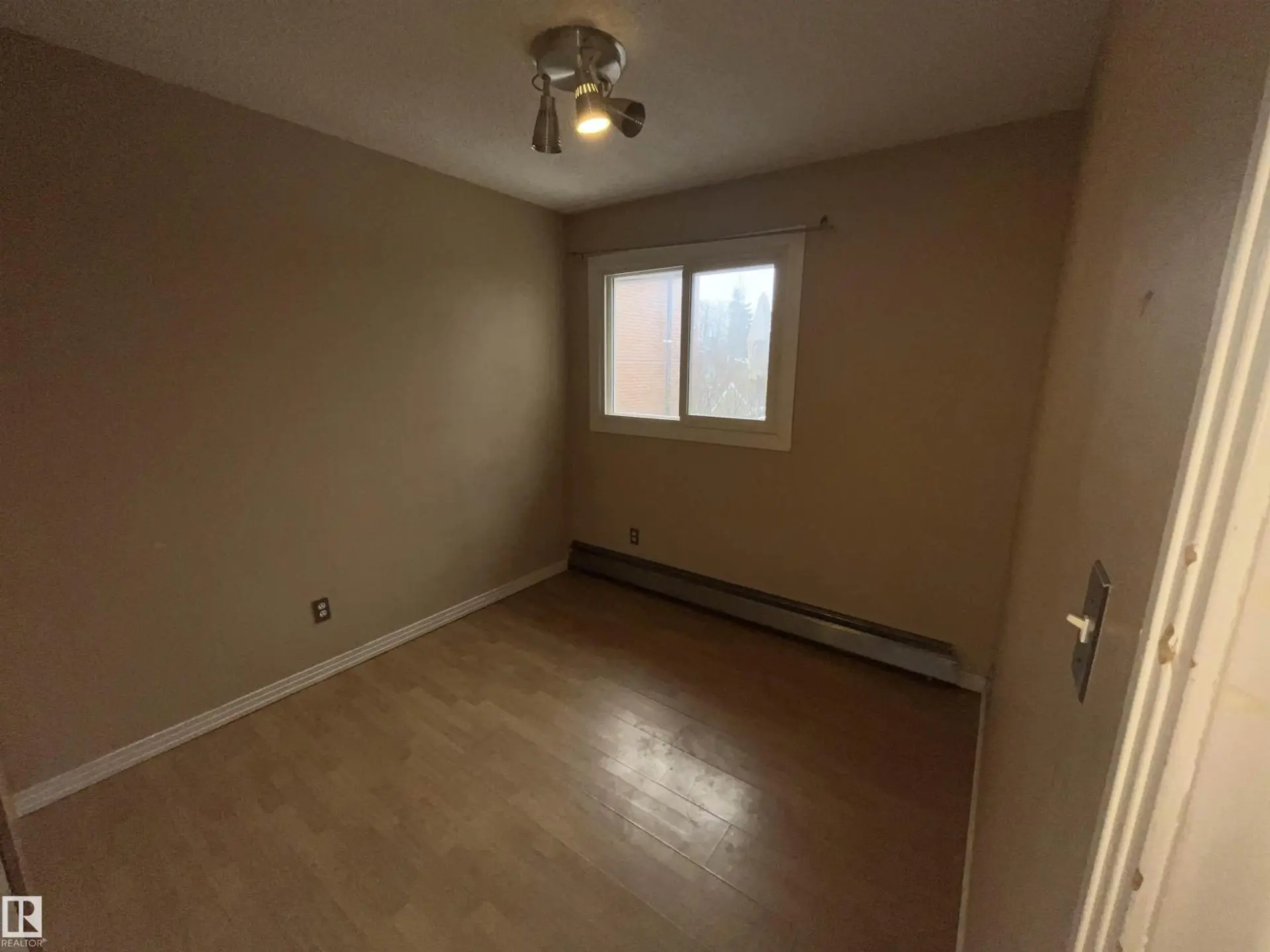 #306 11340 124 ST NW - Image 6