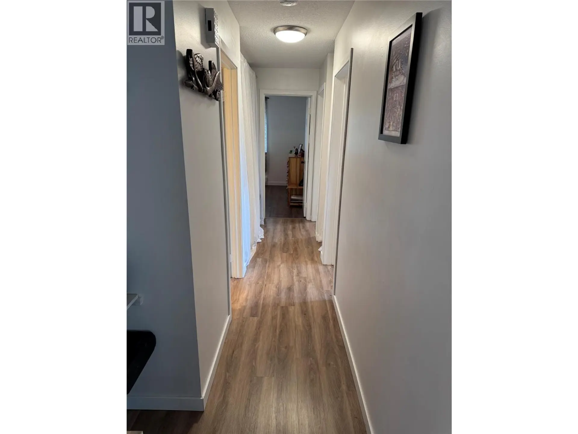 Property at #403 1451 1 AVENUE NE, Salmon Arm, BC