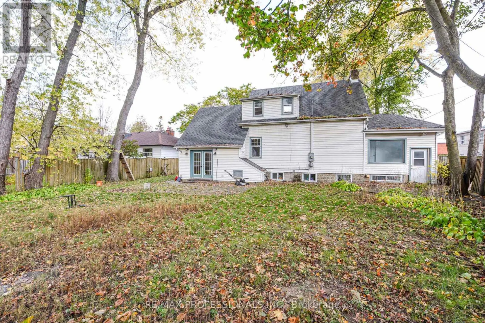 10 BROADVIEW AVENUE - Image 10