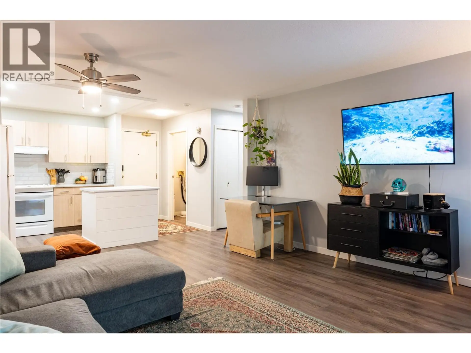 Property at #304 240 HOLLYWOOD ROAD N, Kelowna, BC