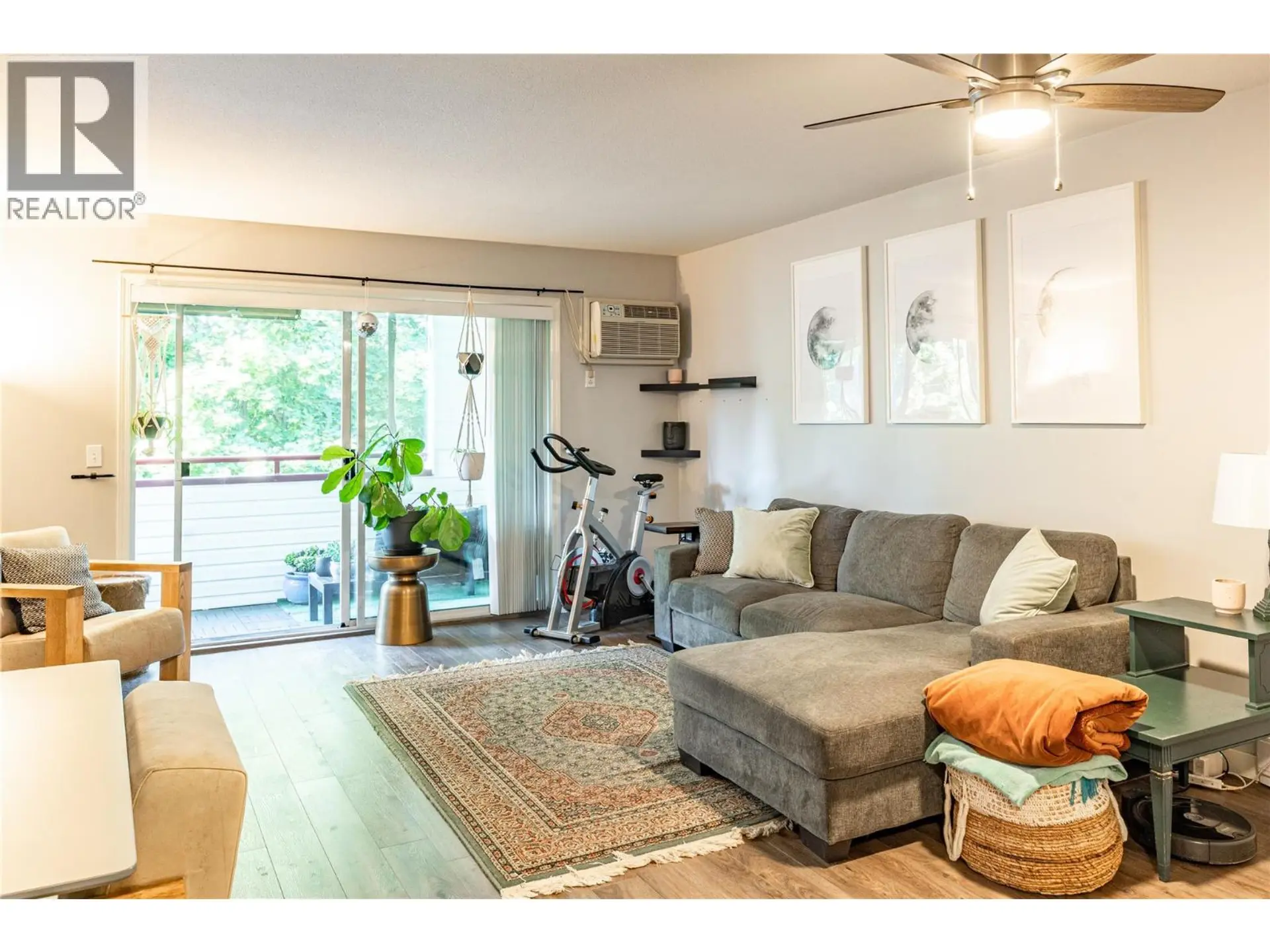 Property at #304 240 HOLLYWOOD ROAD N, Kelowna, BC