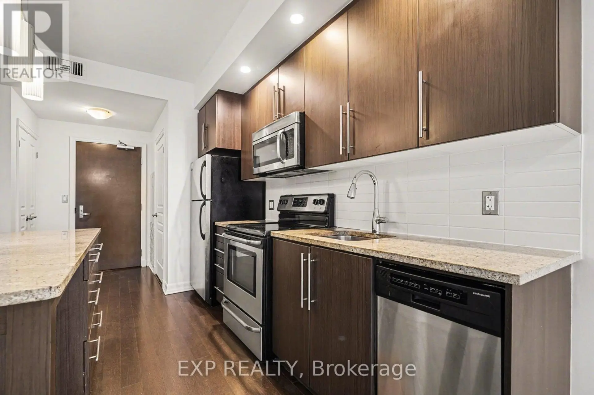 #510 238 BESSERER STREET - Image 11