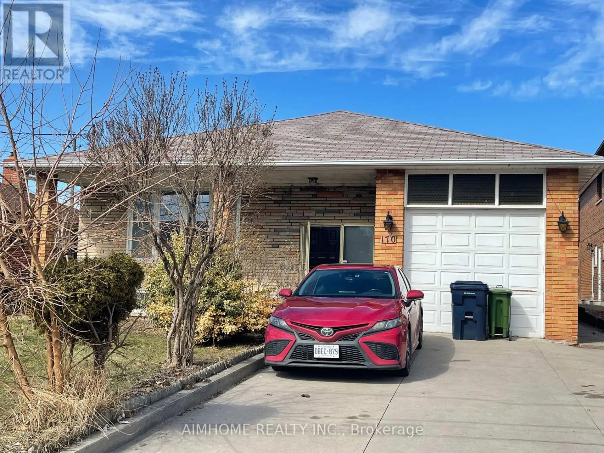 170 GRACEFIELD AVENUE - Image 1