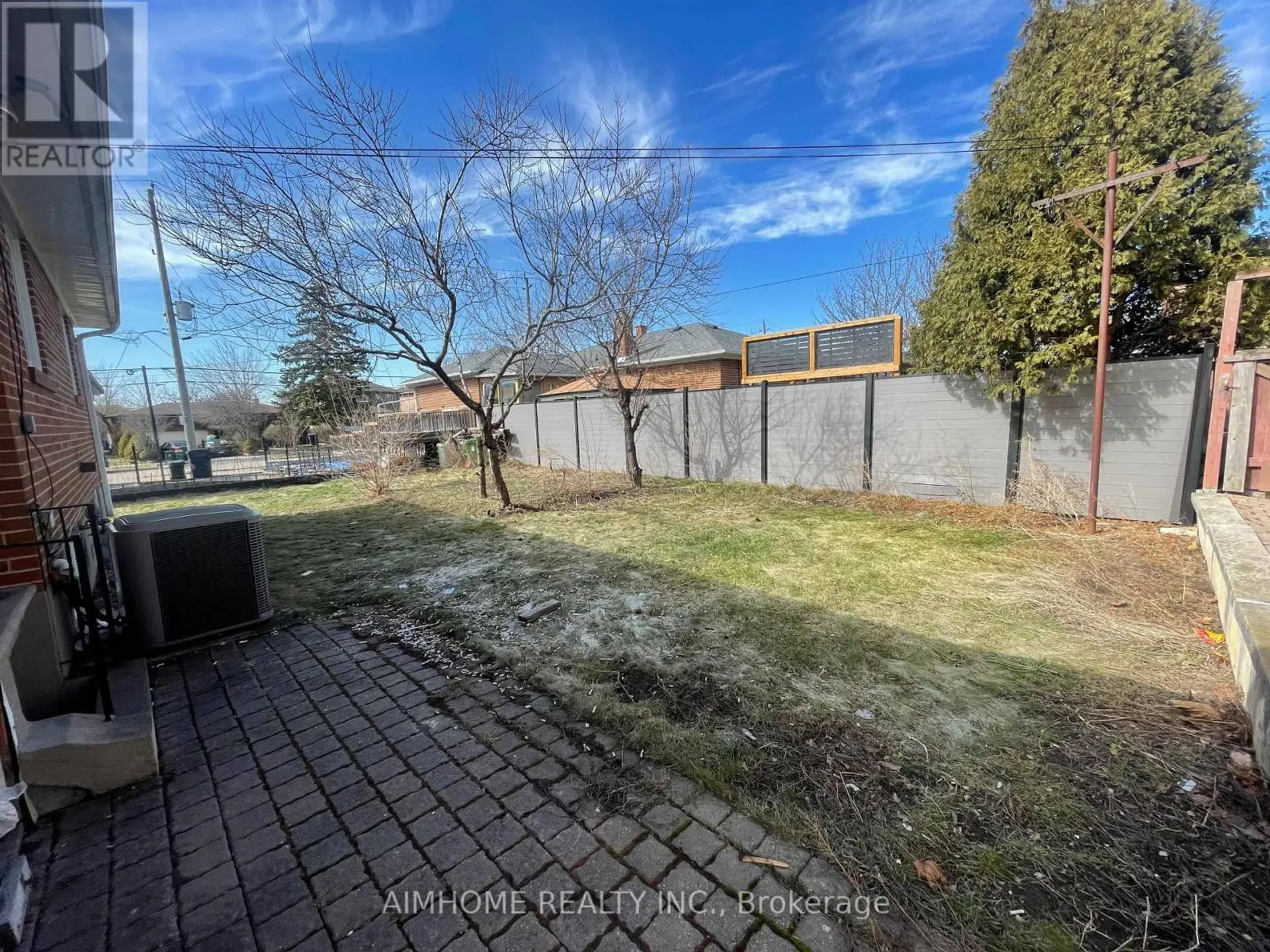 170 GRACEFIELD AVENUE - Image 3