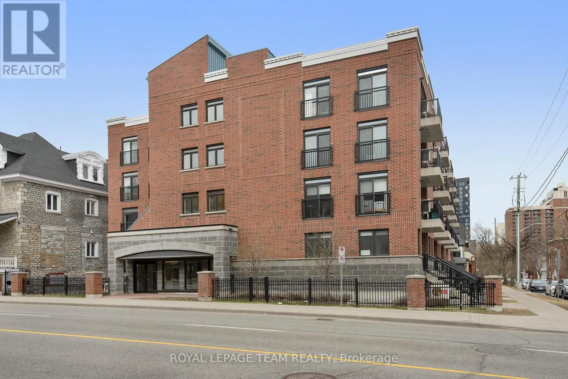 #404 456 KING EDWARD AVENUE - Image 2