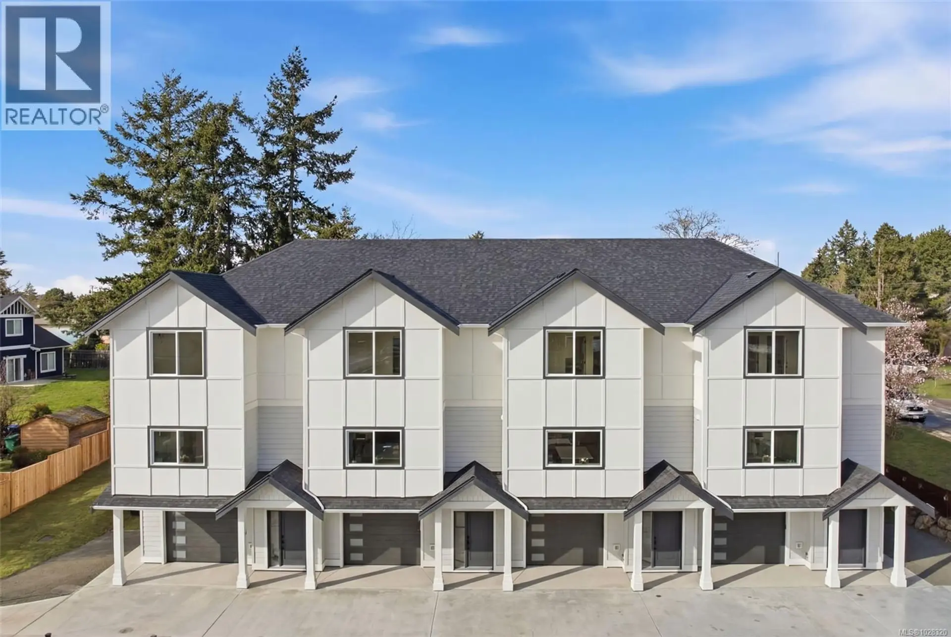 Property at #2 621 Broadway St, Saanich, BC