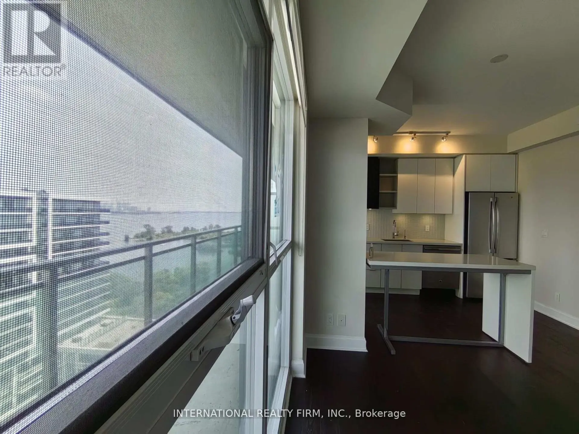 #1608 33 SHORE BREEZE DRIVE - Image 10