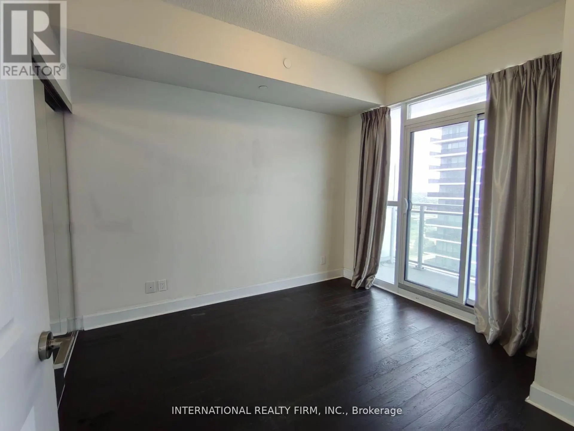 #1608 33 SHORE BREEZE DRIVE - Image 11