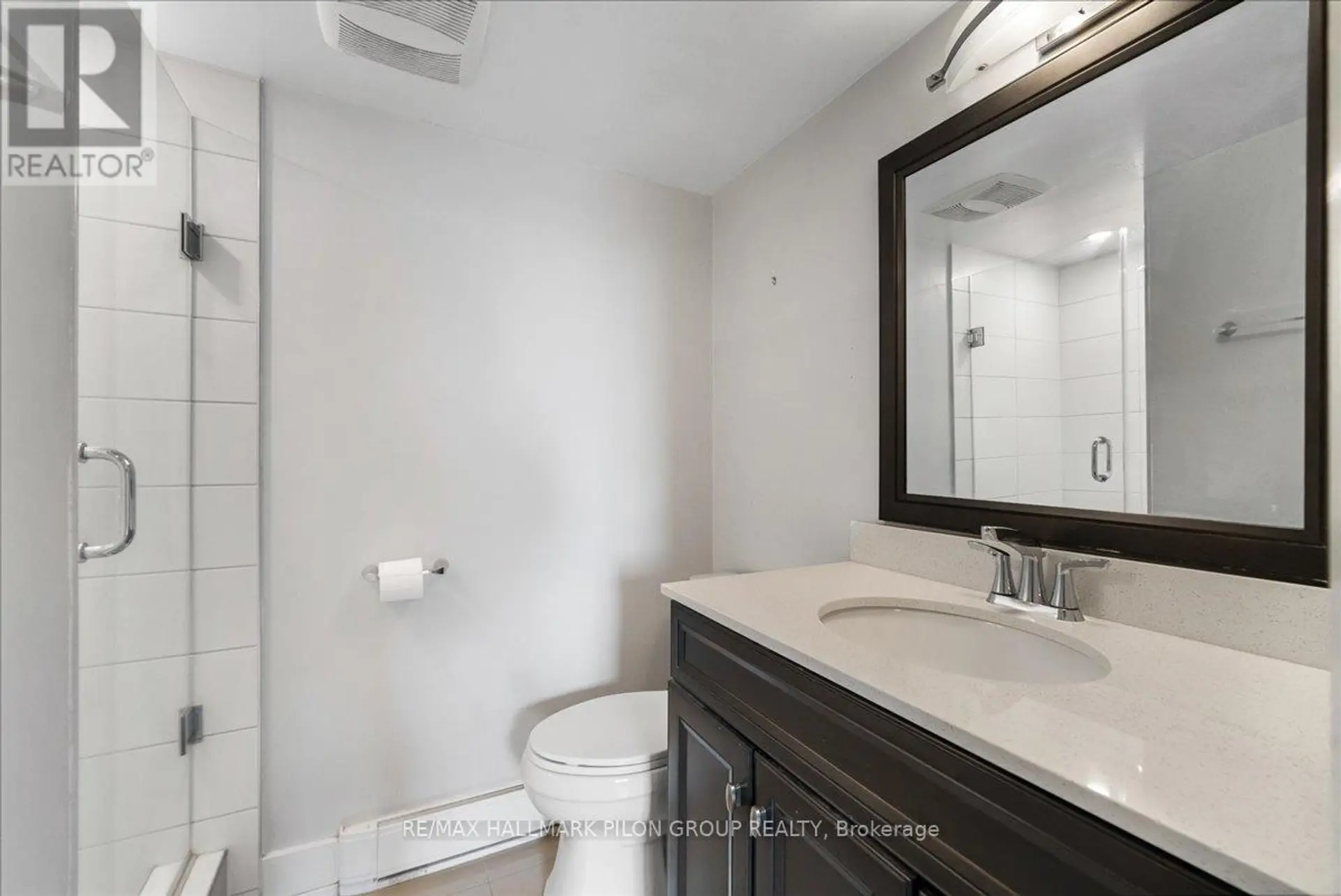 #902 154 NELSON STREET - Image 10