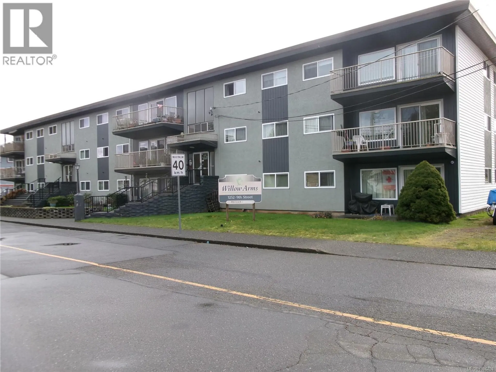 Property at 1252 9TH ST, Courtenay, BC