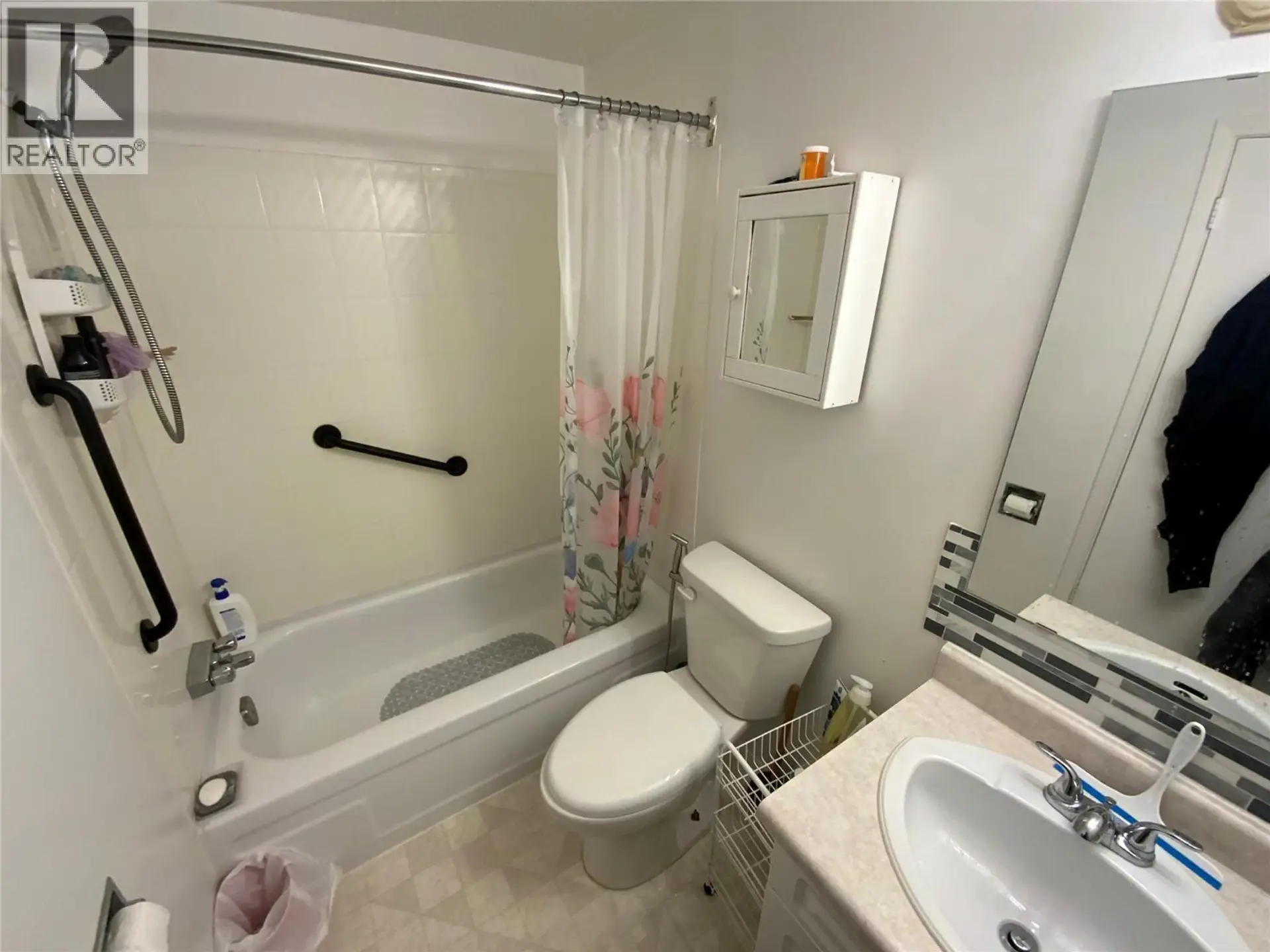 Property at #203 803 FAIRVIEW ROAD, Penticton, BC