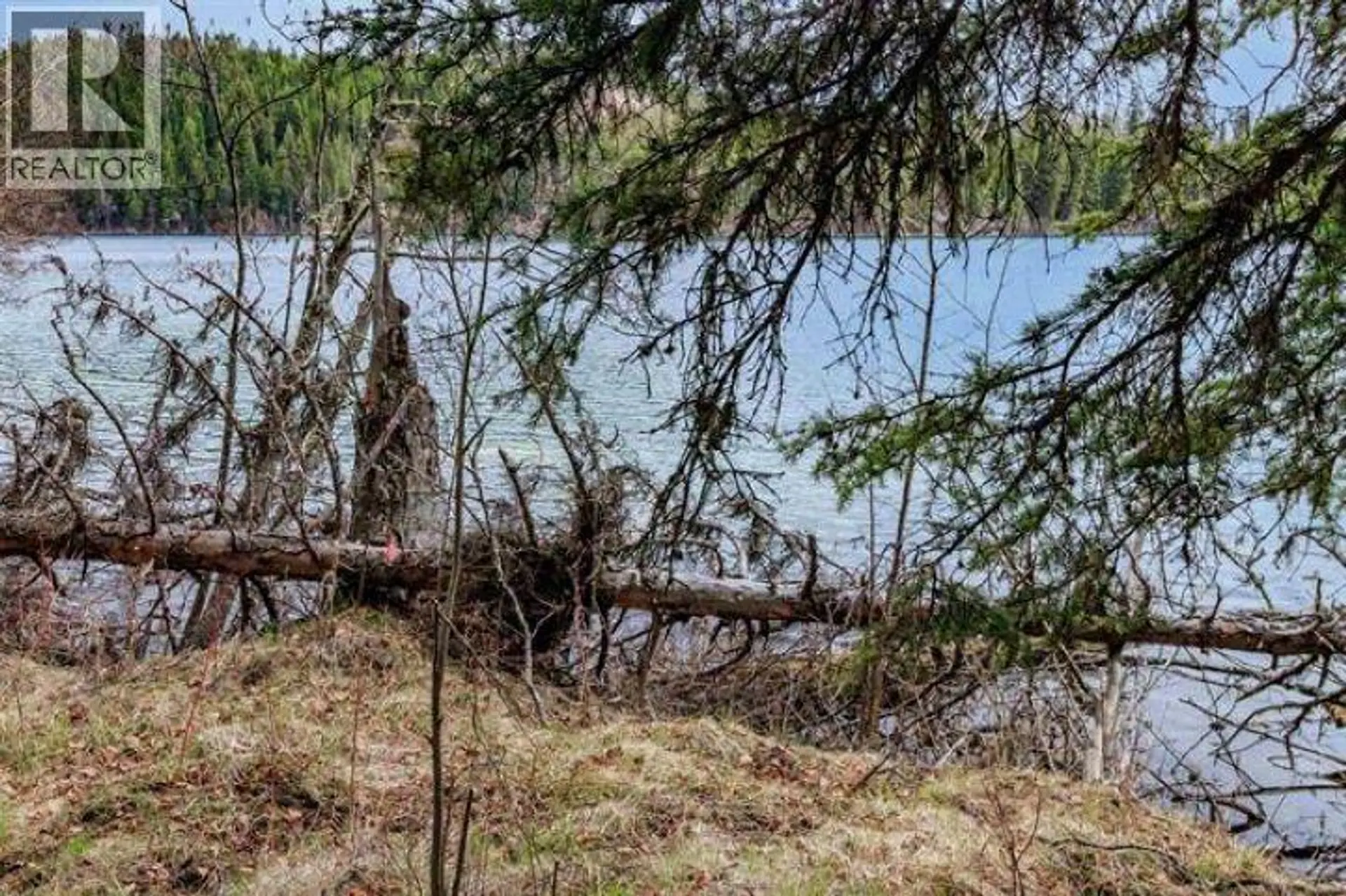 Property at 6062 MAHOOD LAKE ROAD, 100 Mile House, BC