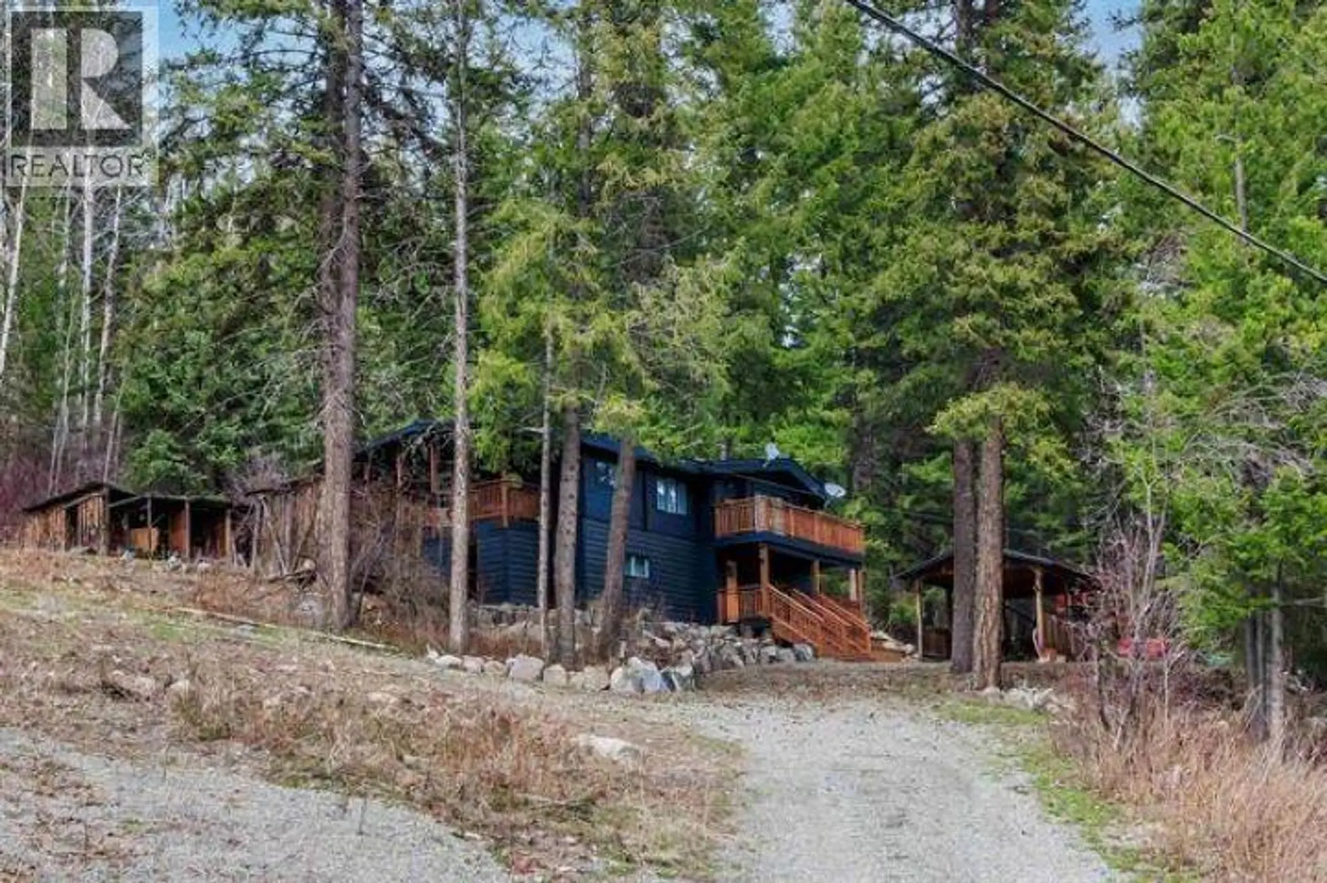 Property at 6062 MAHOOD LAKE ROAD, 100 Mile House, BC