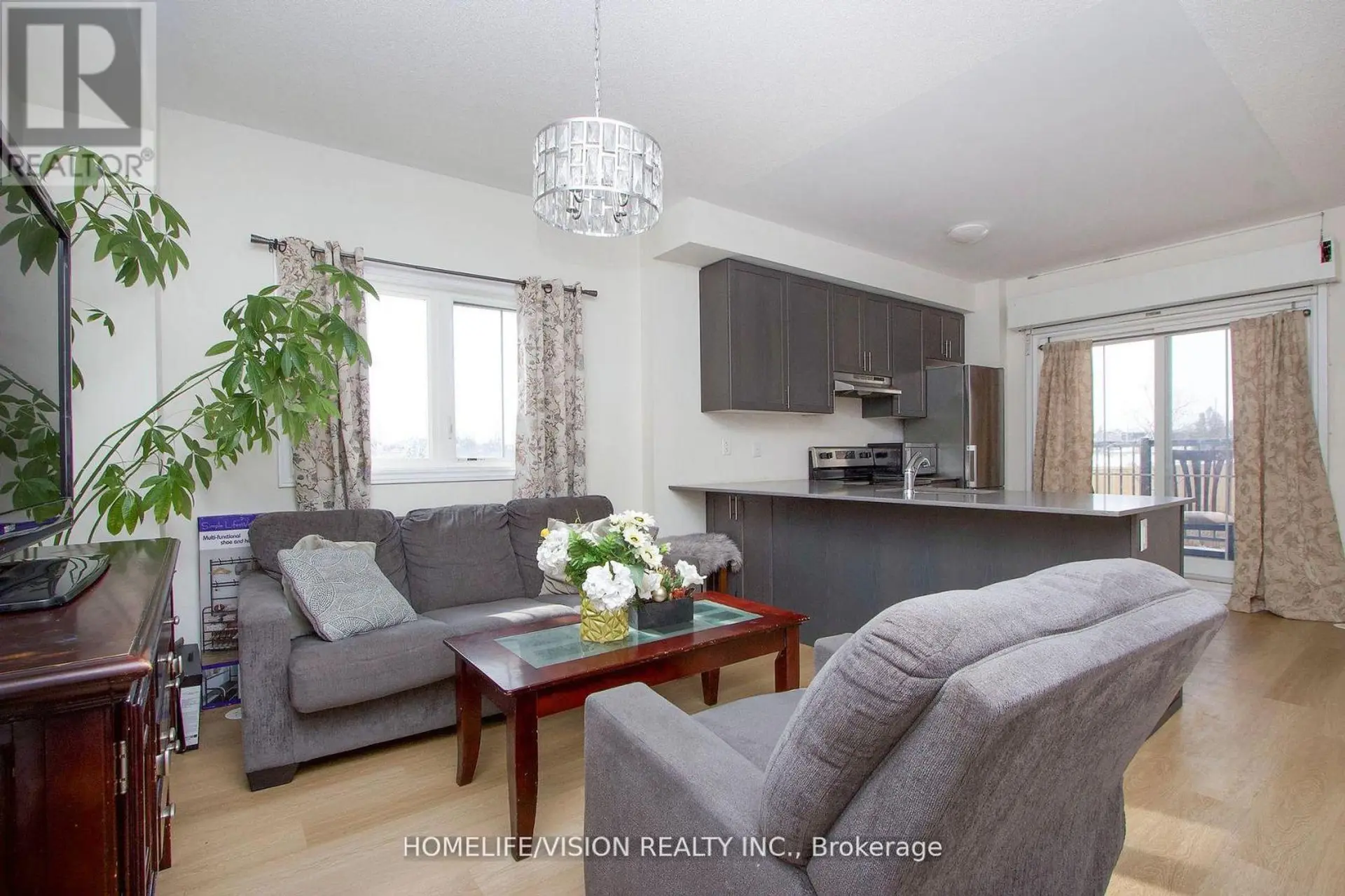 #12 490 BERESFORD PATH - Image 9