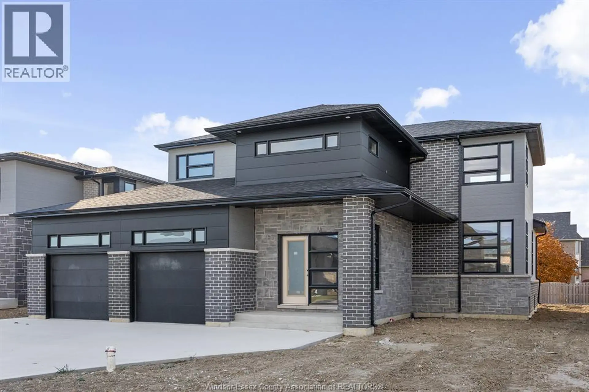 117 HAZEL CRESCENT - Image 3