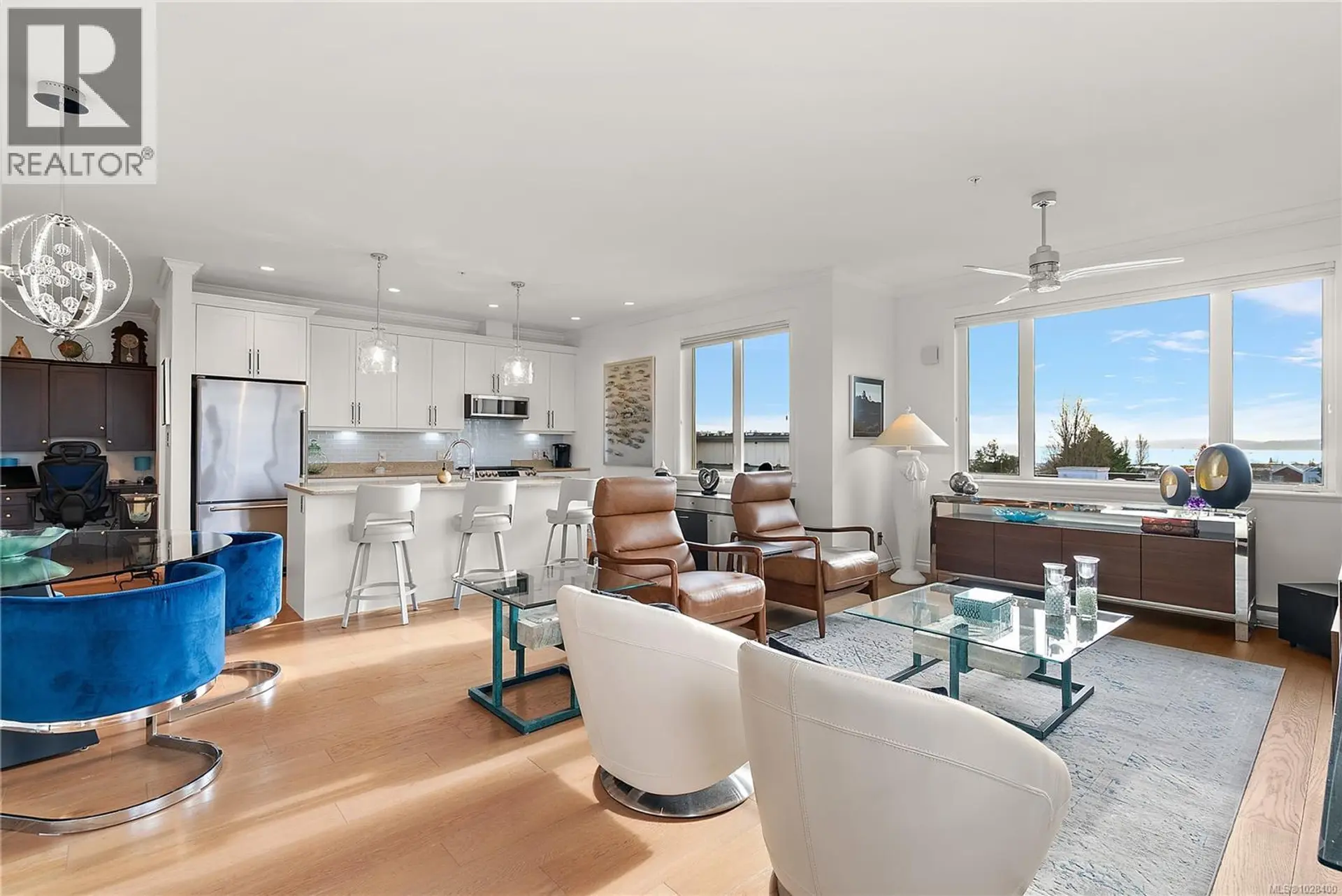 Property at #PH403 2409 Bevan Ave, Sidney, BC
