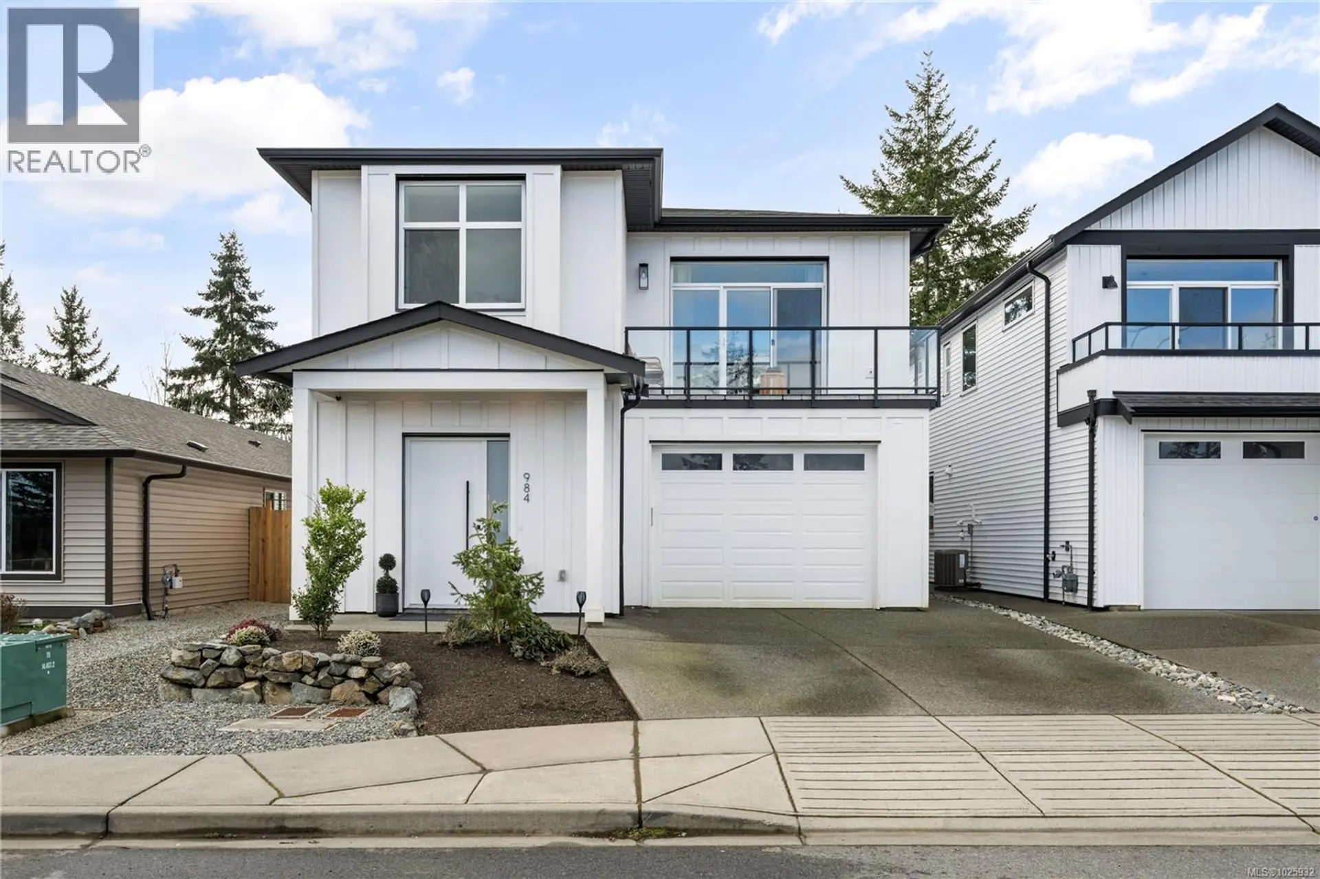 Property at 984 Harbour View St, Nanaimo, BC