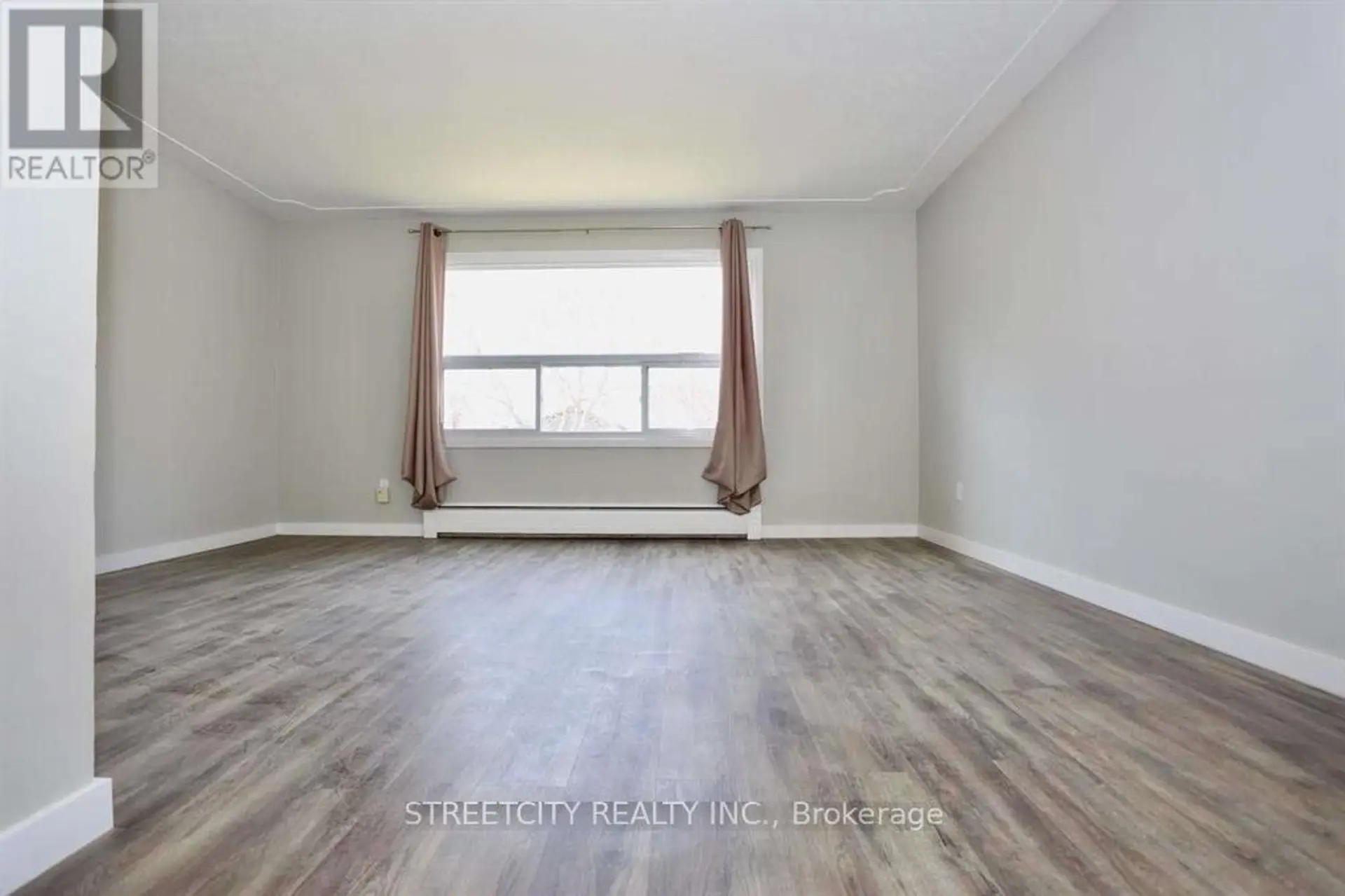 394 THIEL STREET - Image 14