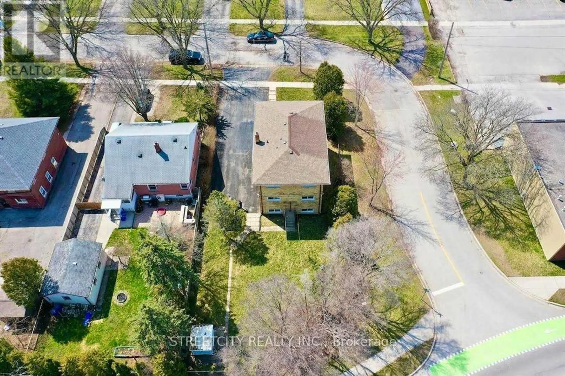 394 THIEL STREET - Image 17
