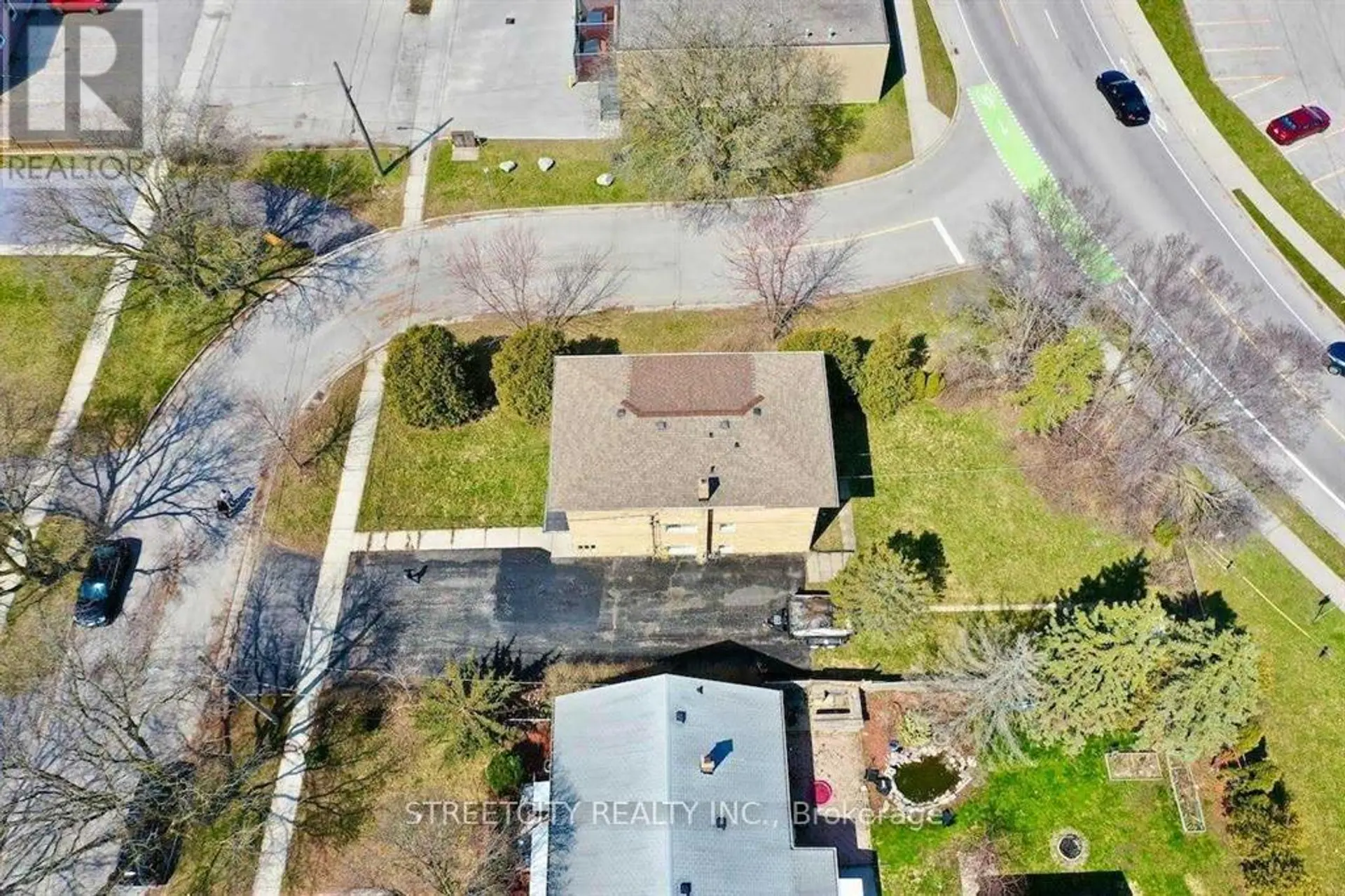 394 THIEL STREET - Image 19