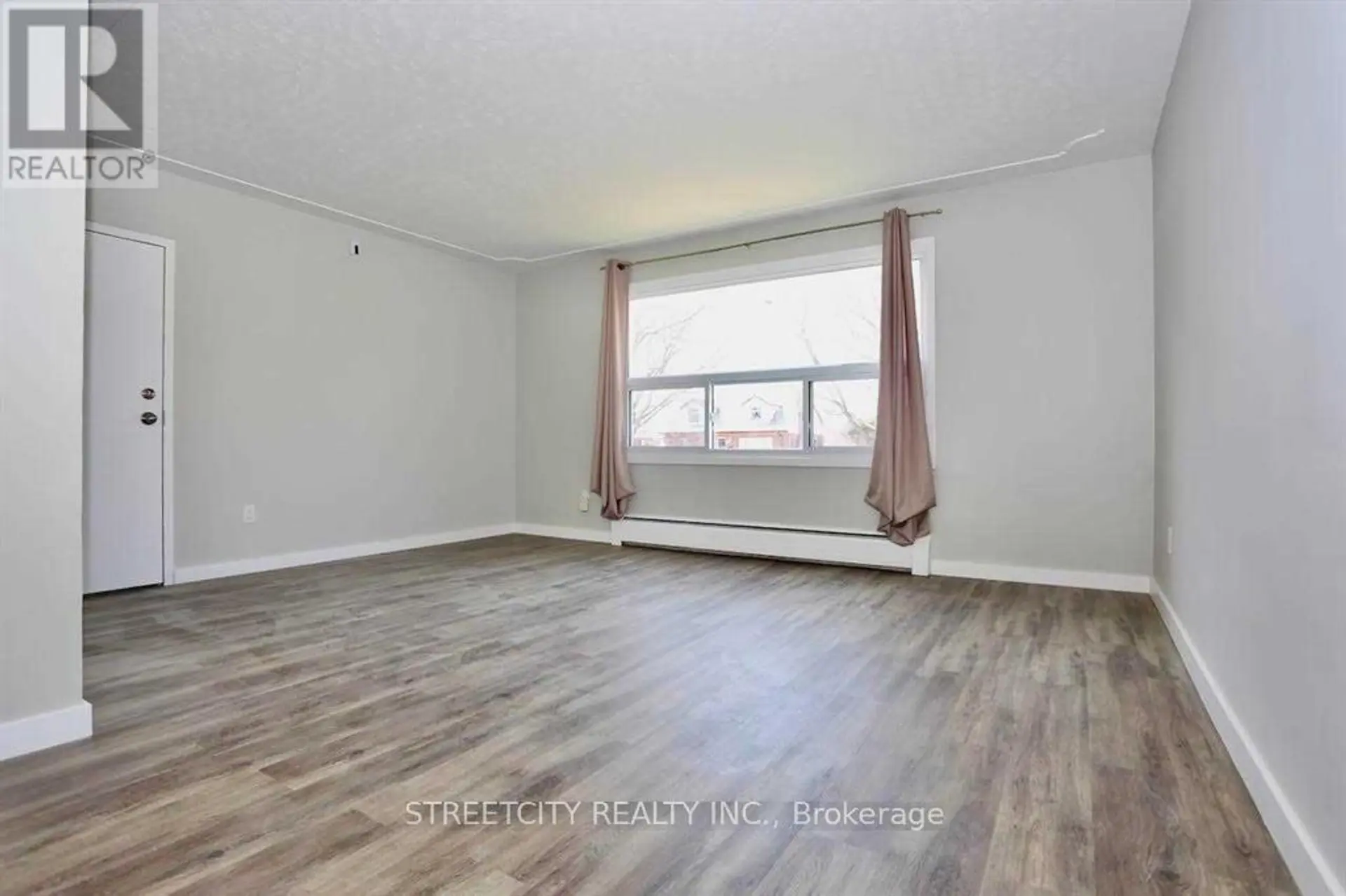 394 THIEL STREET - Image 20