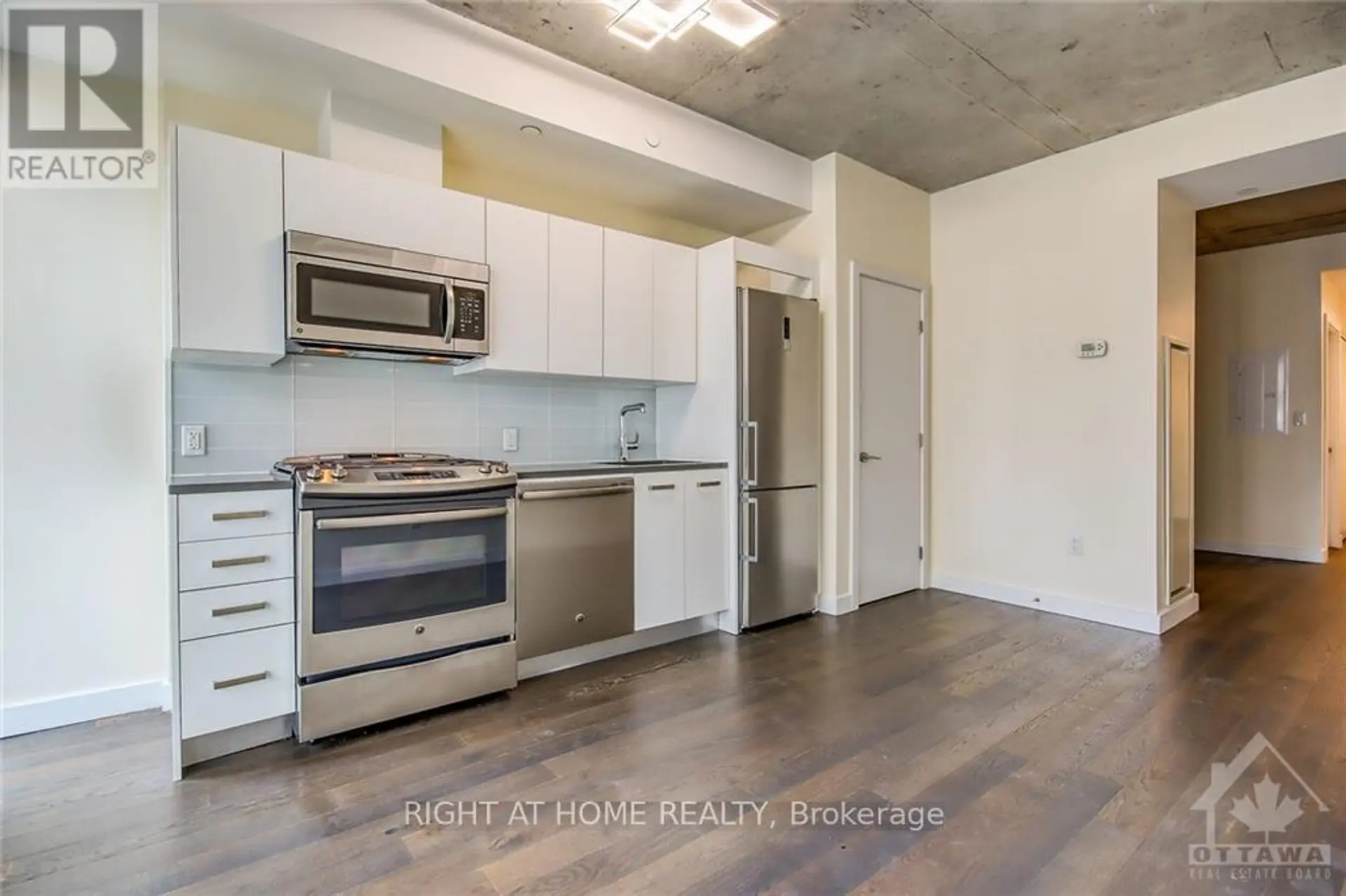 #1109 224 LYON STREET N - Image 19